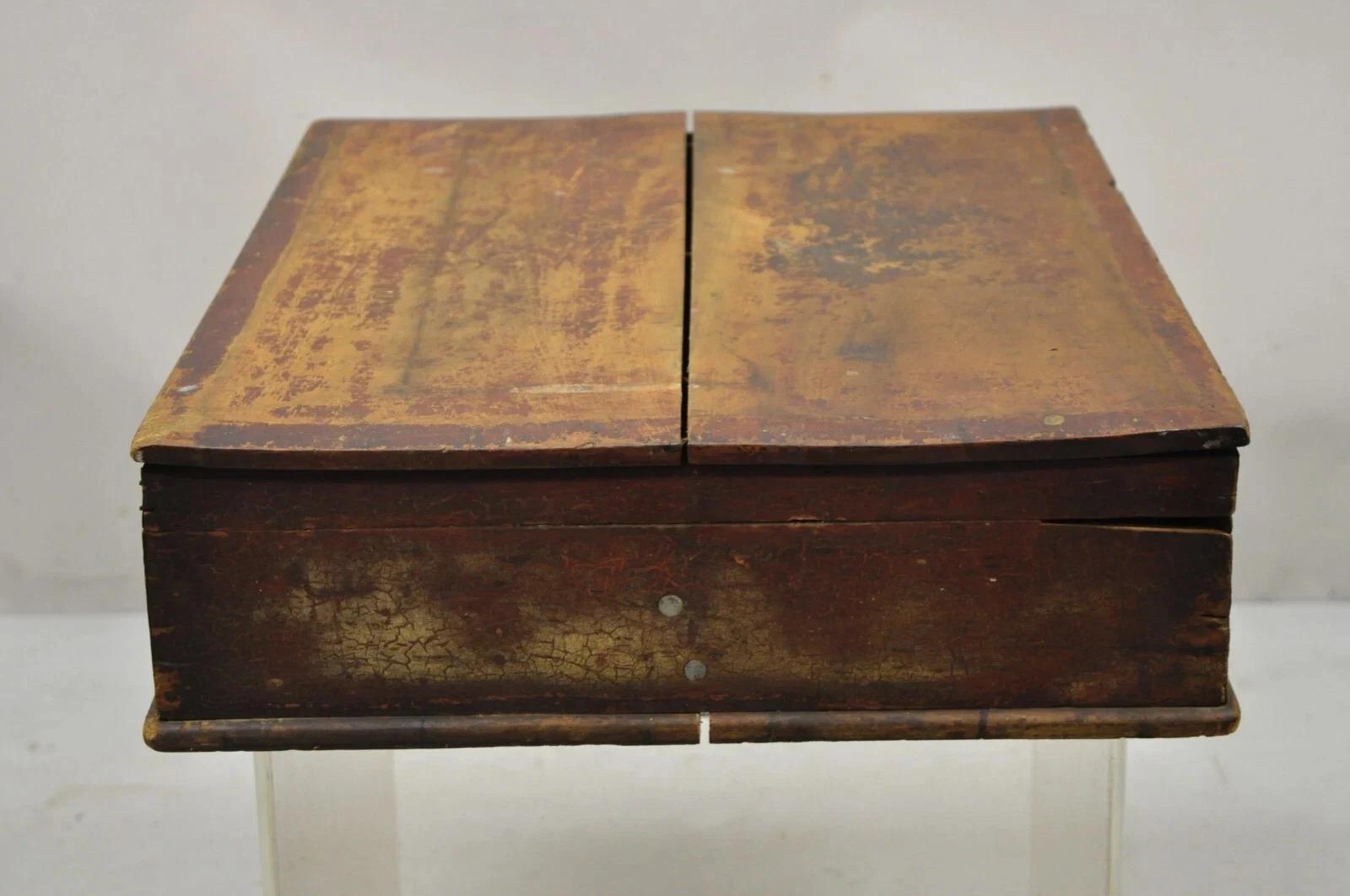 Antique American Primitive Wooden Distressed Paint Crafts Organizer Parts Box For Sale 5