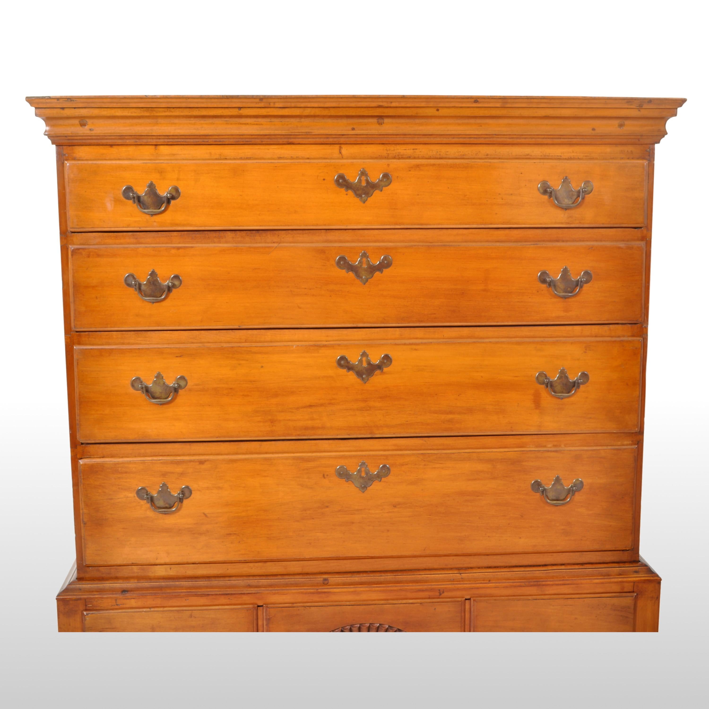 Mid-18th Century Antique American Queen Anne Connecticut Maple Highboy Chest on Stand, 1760