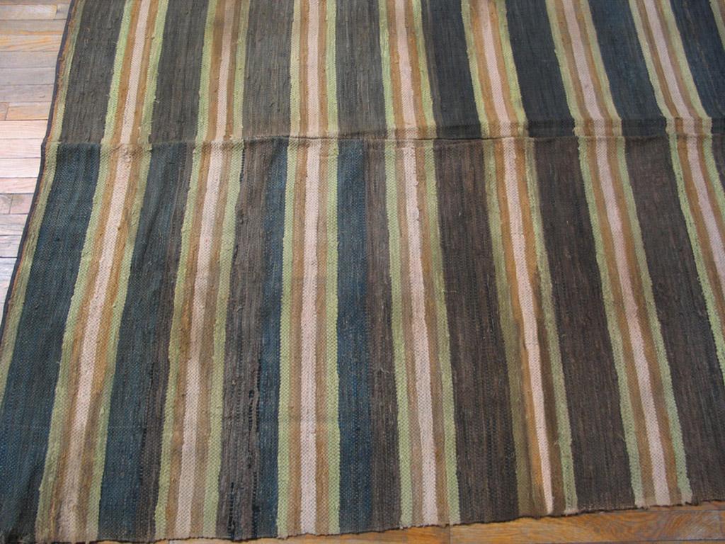 Antique American Rag rug. Size: 12'8