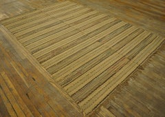Late 19th Century American Shaker Rag Rug ( 6'3" x 9' - 190 x 275 cm )