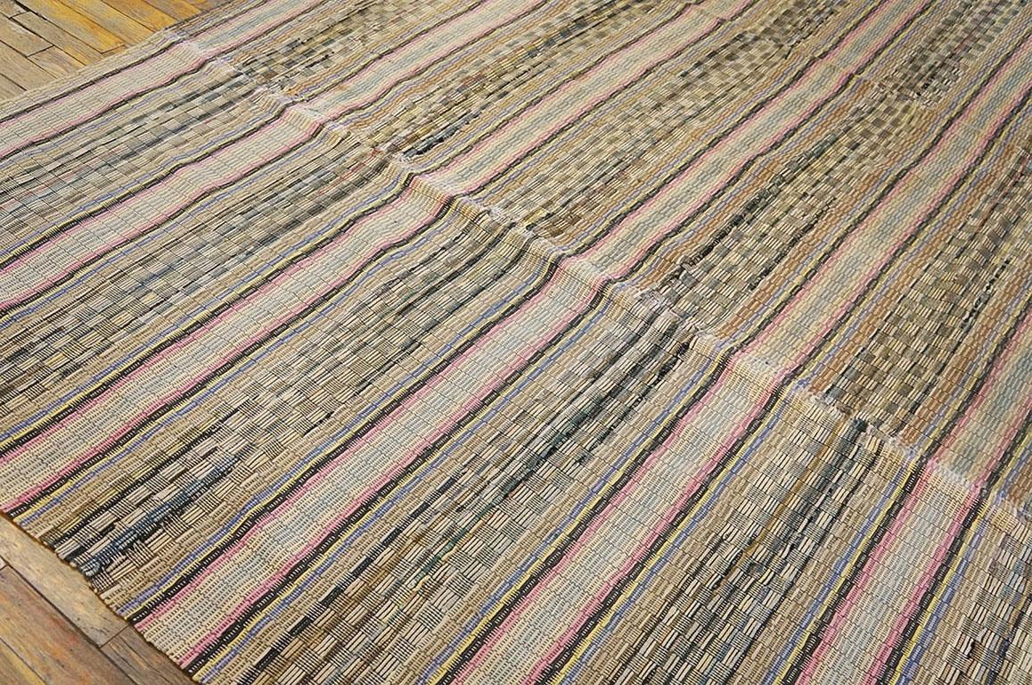 Wool Late 19th Century American Shaker Rag Rug ( 8' x 11' - 245 x 335 cm ) For Sale