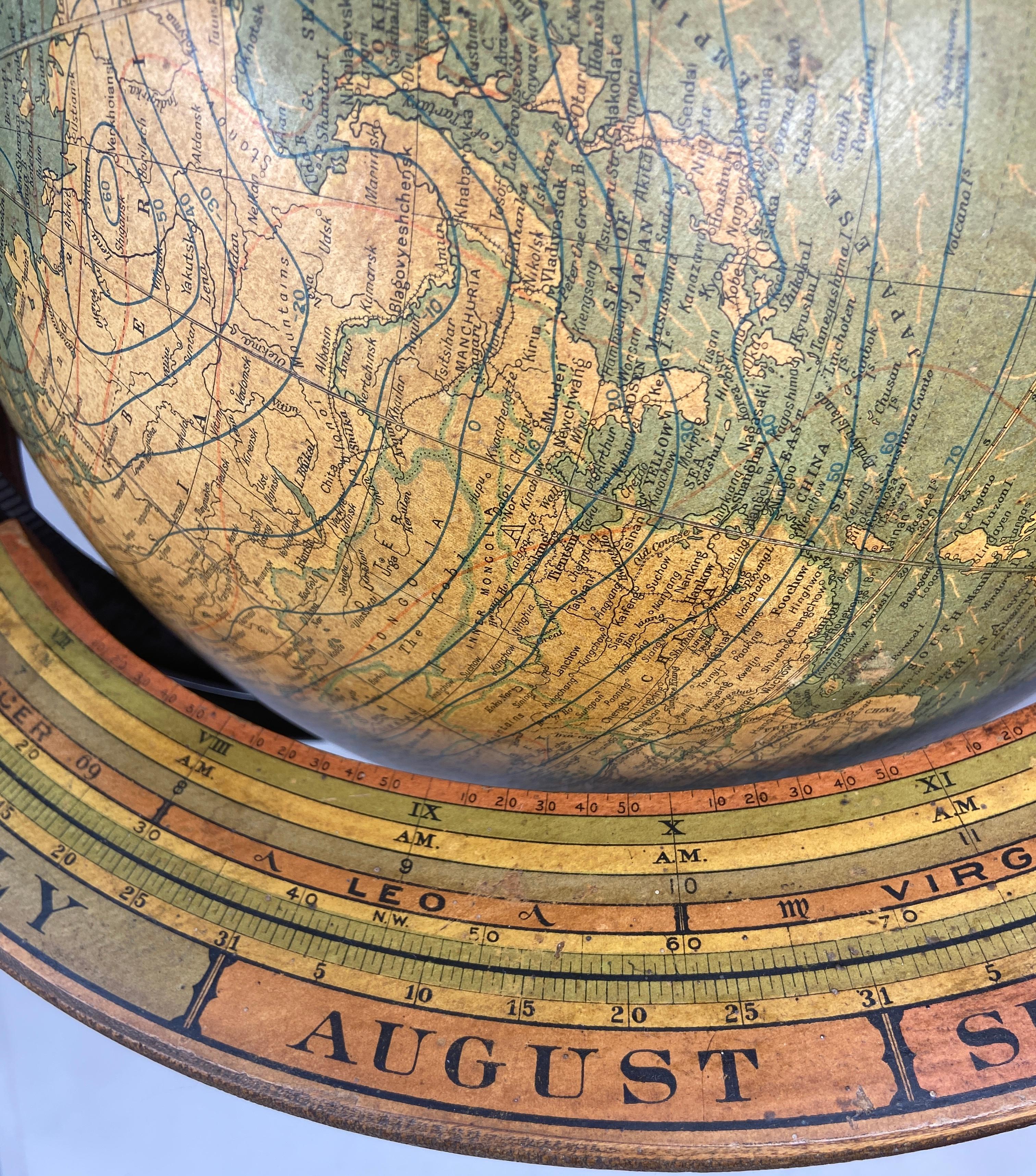 Américain Anciennement américaine, Red Menally Co. Globe de table de Chicago sur Stand, Circa 1900 en vente