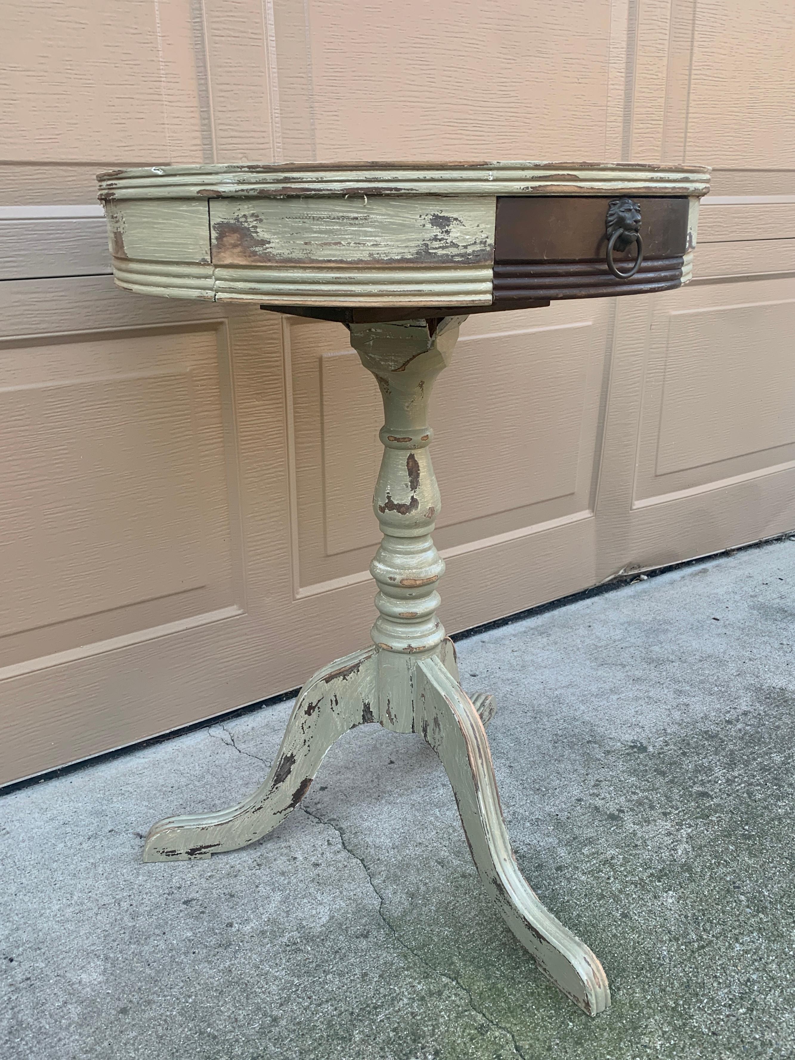 Antique American Regency Round Painted Walnut Side Table, Late 19th Century For Sale 2