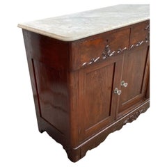 Ancien buffet américain rococo en acajou/marbre sculpté