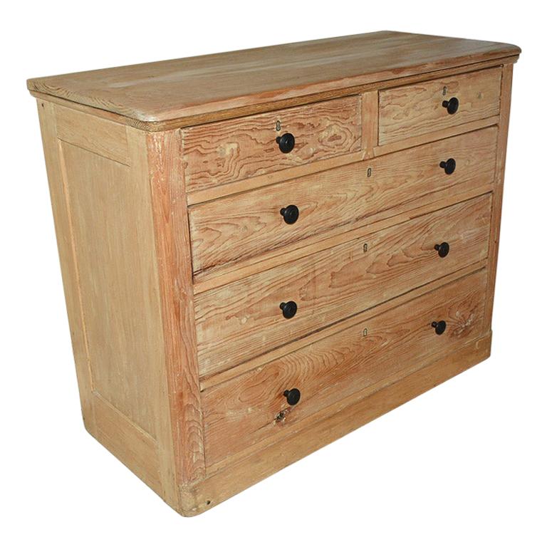 Antique American Rustic Pine Chest of Drawers at 1stdibs