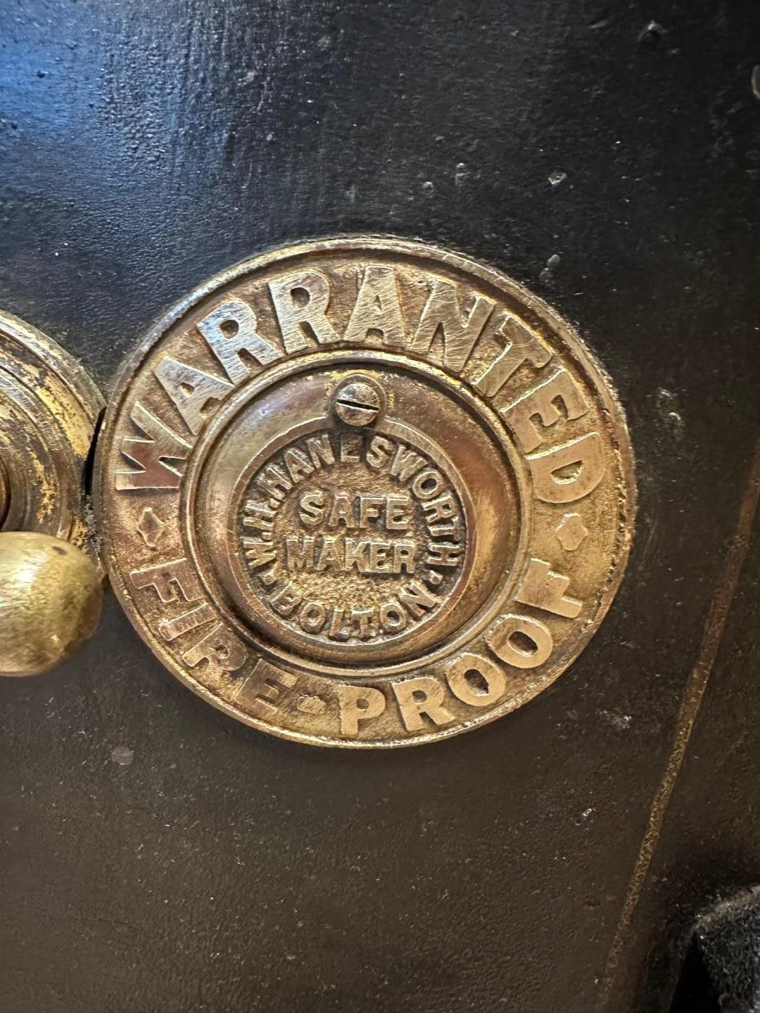 Antique American Safe In Fair Condition In Eindhoven, NL