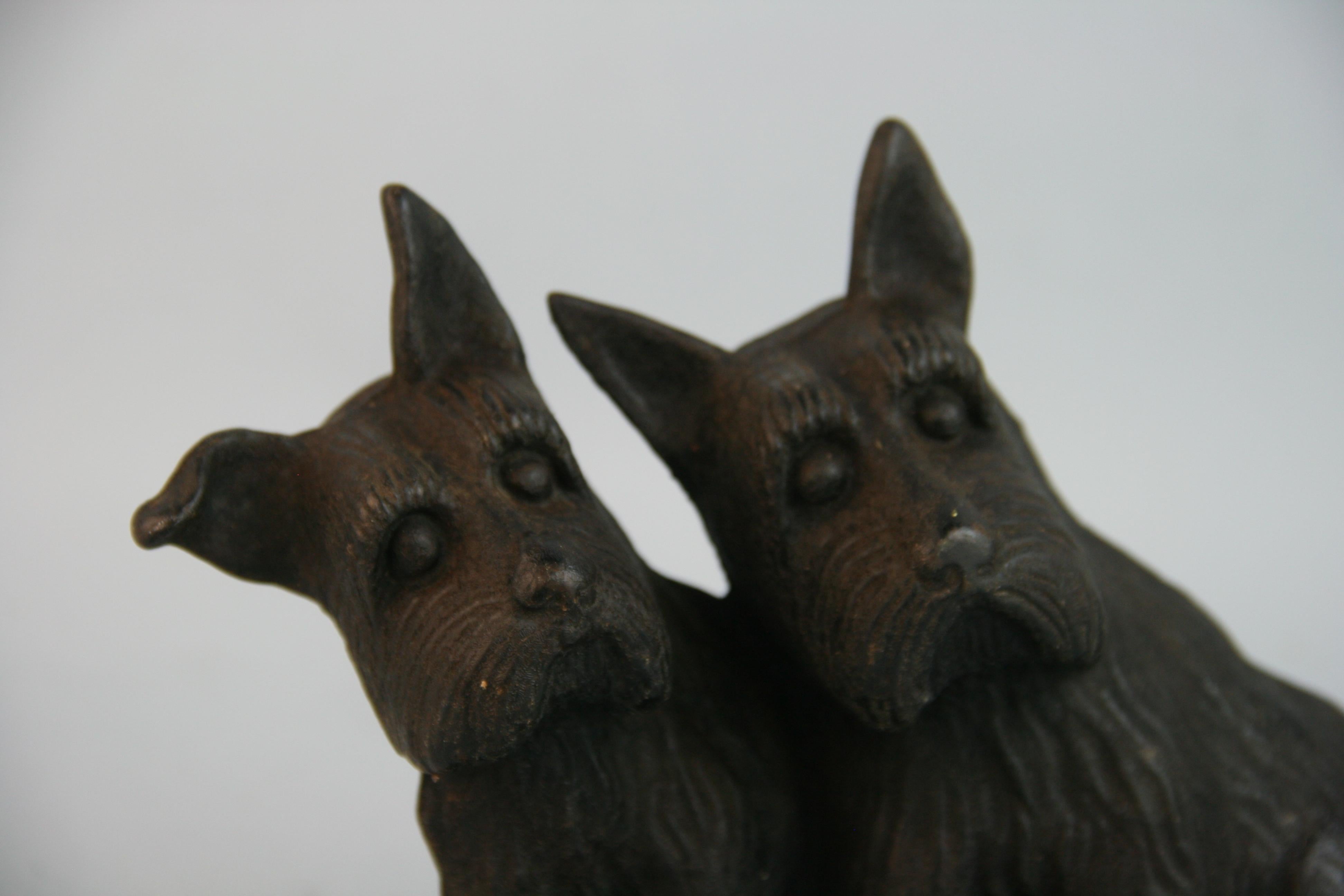 1188 American cast iron Terrier sculpture/door stop