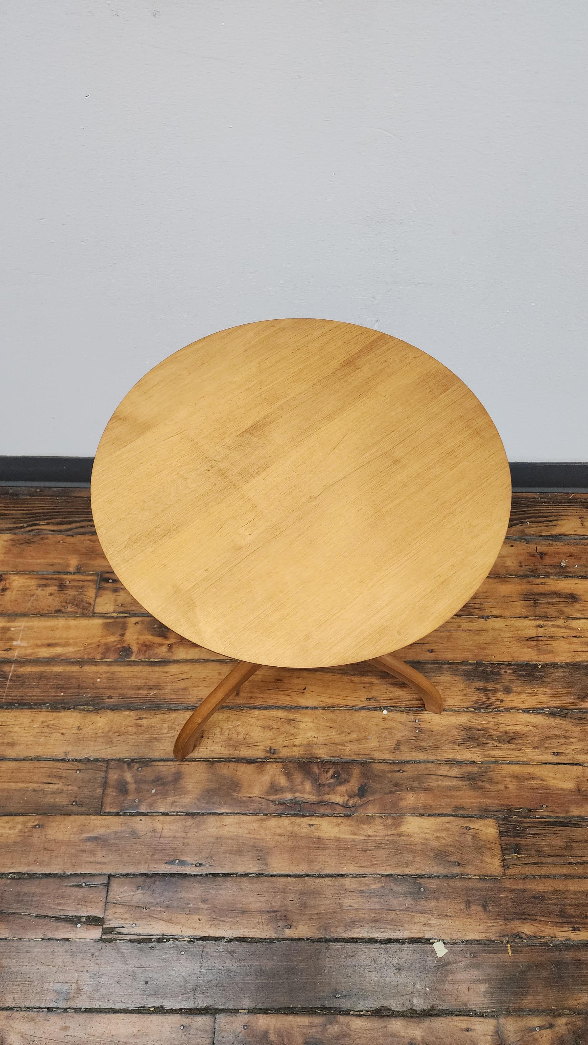 Antique American Shaker Side Table 3