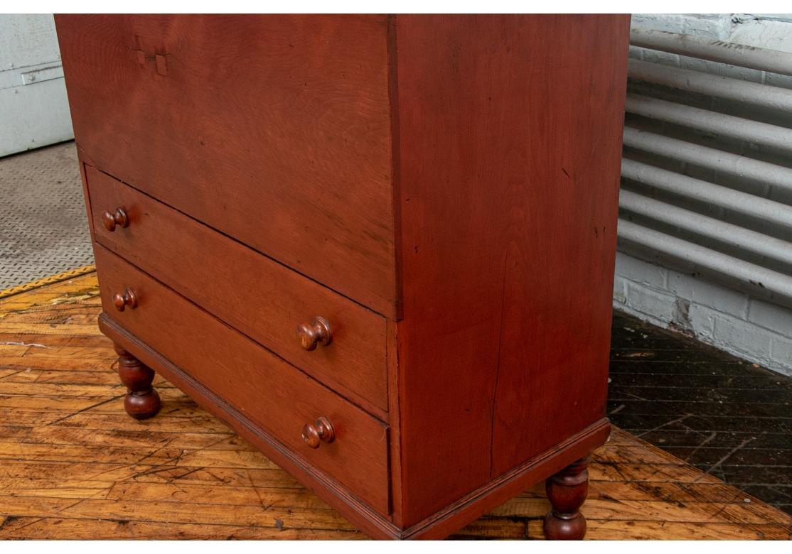 Antique American Stained Pine Blanket Chest In Fair Condition In Bridgeport, CT