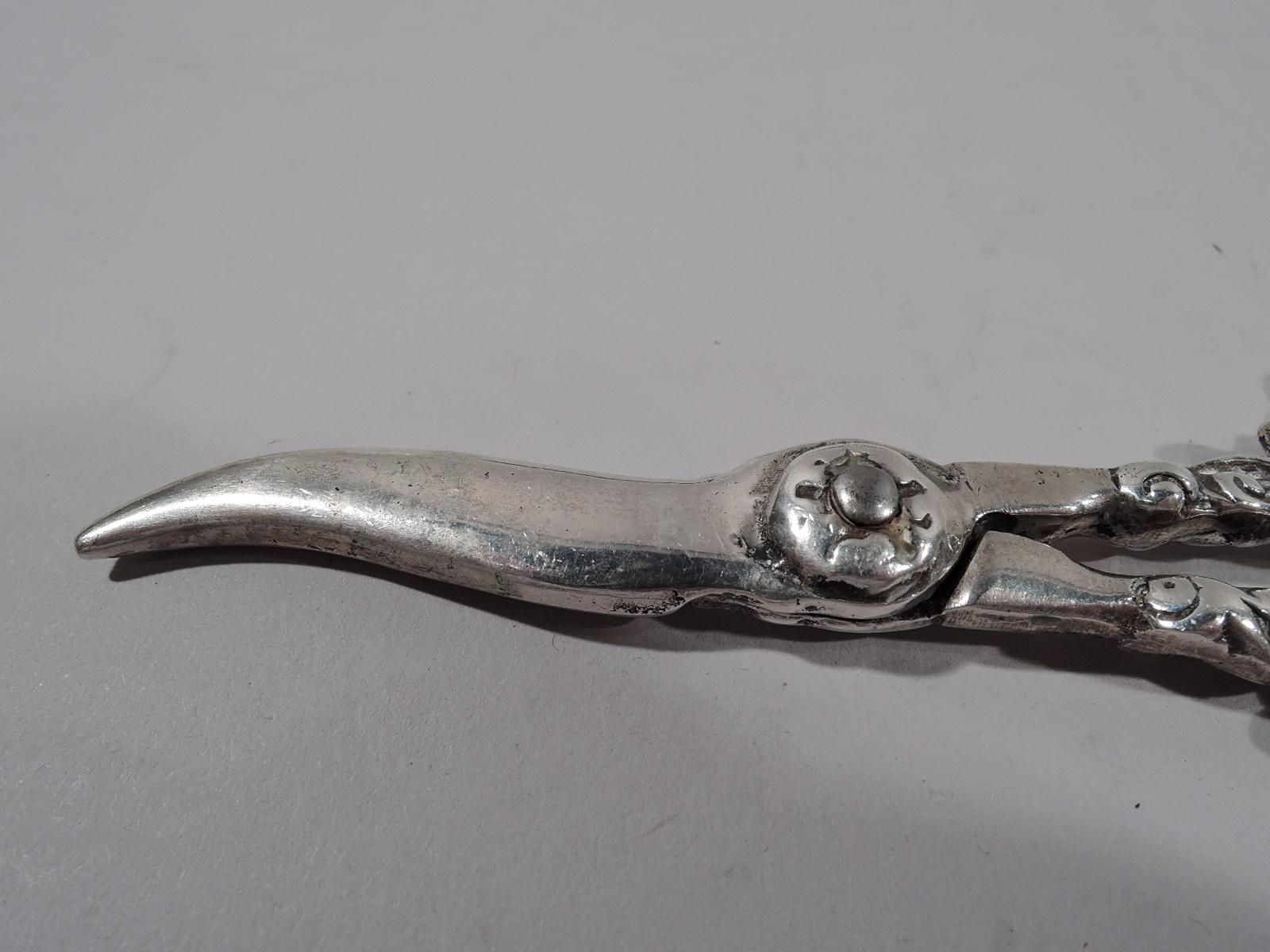 Antique American Sterling Silver Grape Shears in Case In Good Condition In New York, NY