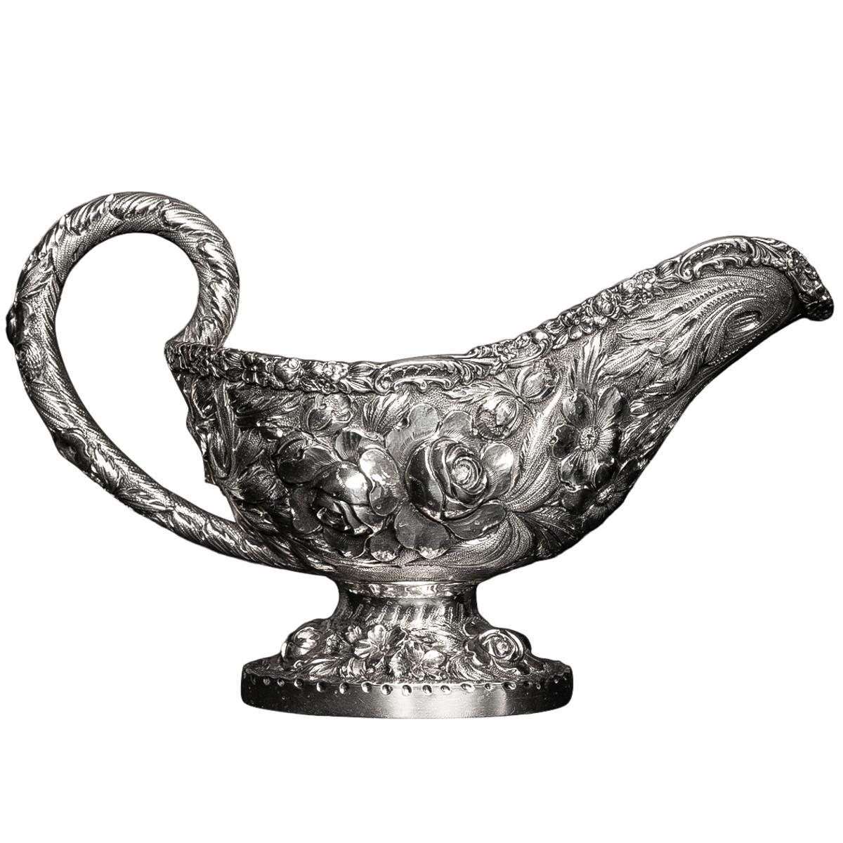 Antiguo Recipiente y Soporte para Salsas S. Kirk & Son en Plata de Ley Americana Repousé Plata esterlina en venta