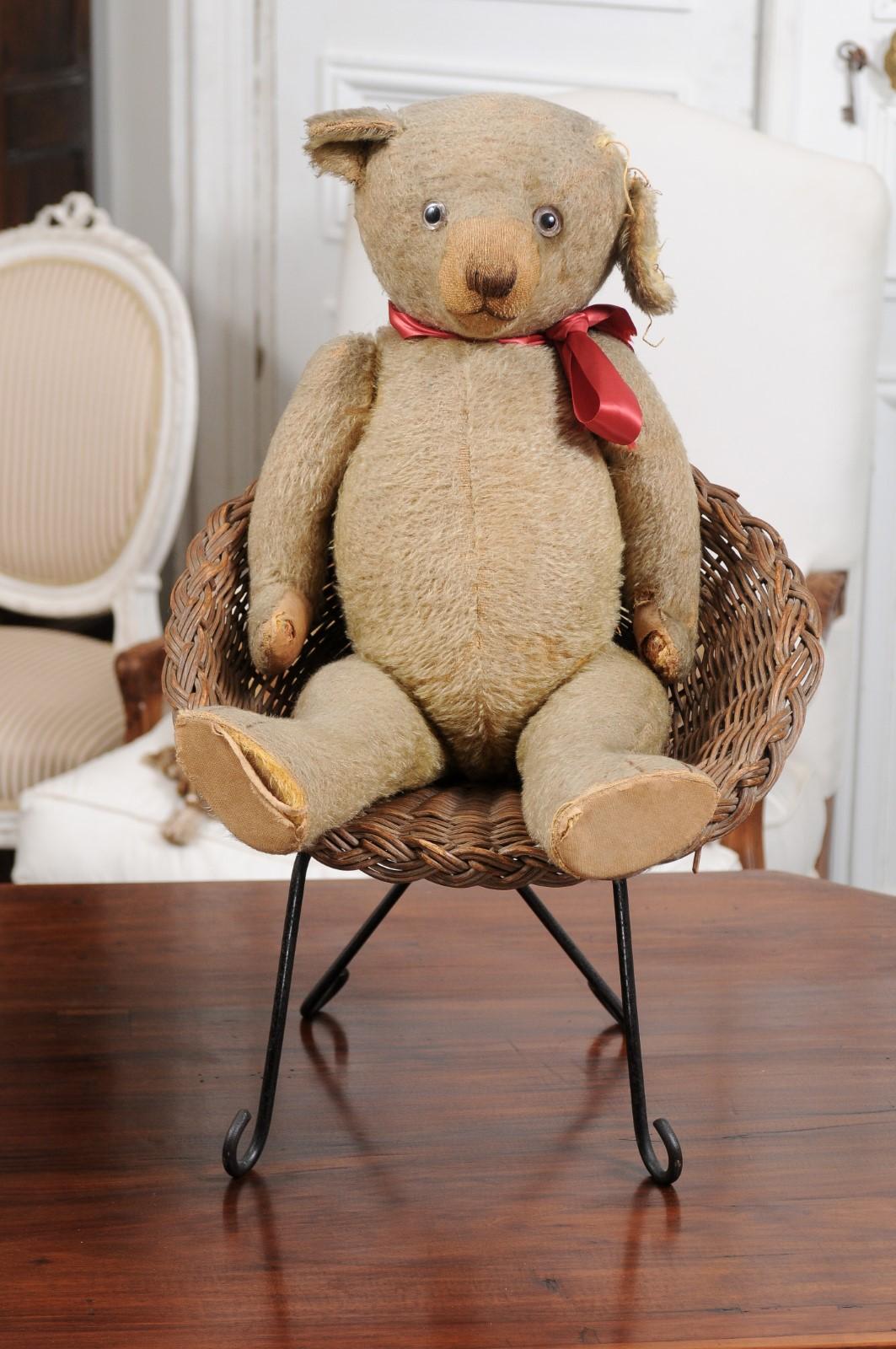 20ième siècle Anciennes chaises américaines Teddy Bears avec rubans assises en osier, prix à l'unité en vente