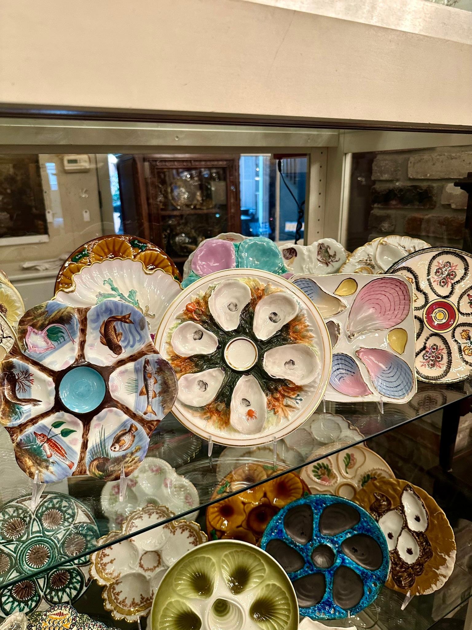 Ancienne assiette à huîtres américaine Union Porcelain Works en porcelaine représentant des animaux marins, vers 1880 en vente 2