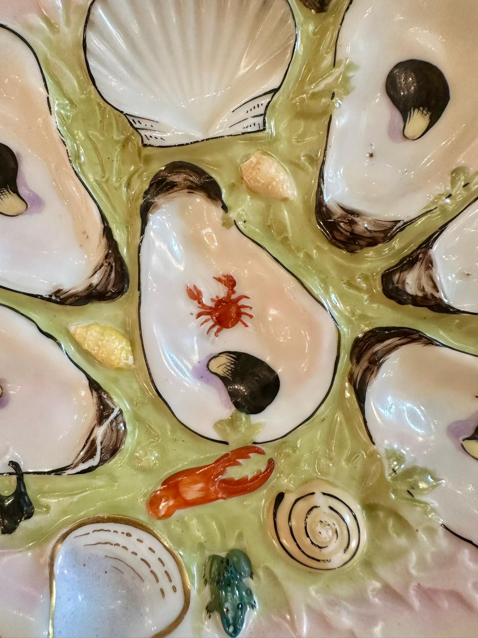 Antique American UPW Large Clamshell Porcelain Sea Life Oyster Plate, Circa 1890 In Good Condition For Sale In New Orleans, LA