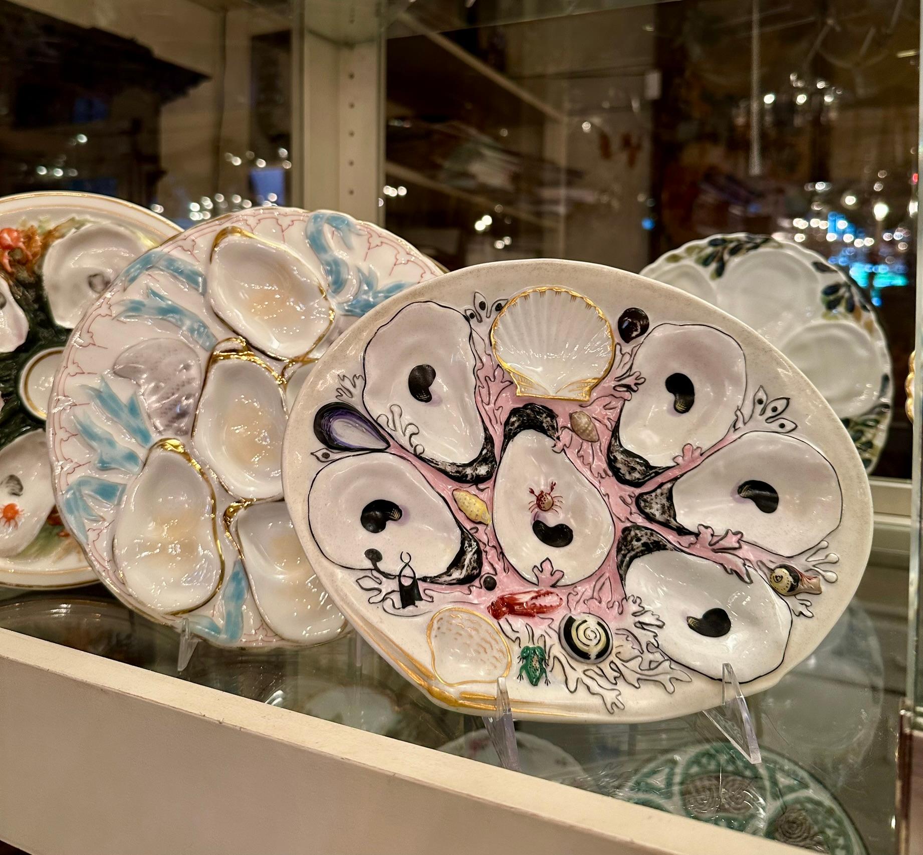 Antique American UPW Large Clamshell Porcelain Sea Life Oyster Plate, Circa 1890 For Sale 3