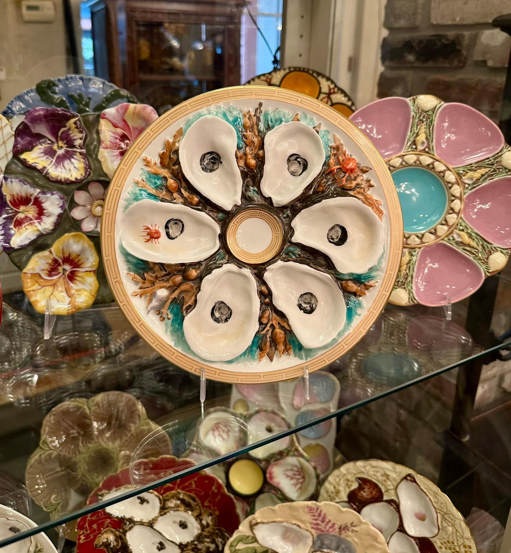 Antiguo Plato de Ostra de Porcelana Americana UPW Pintado a Mano con Vida Marina, Circa 1890's. en venta 3