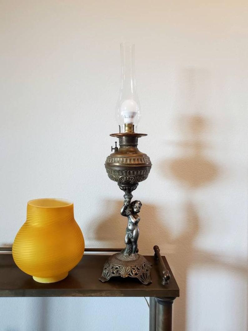 banquet oil lamp