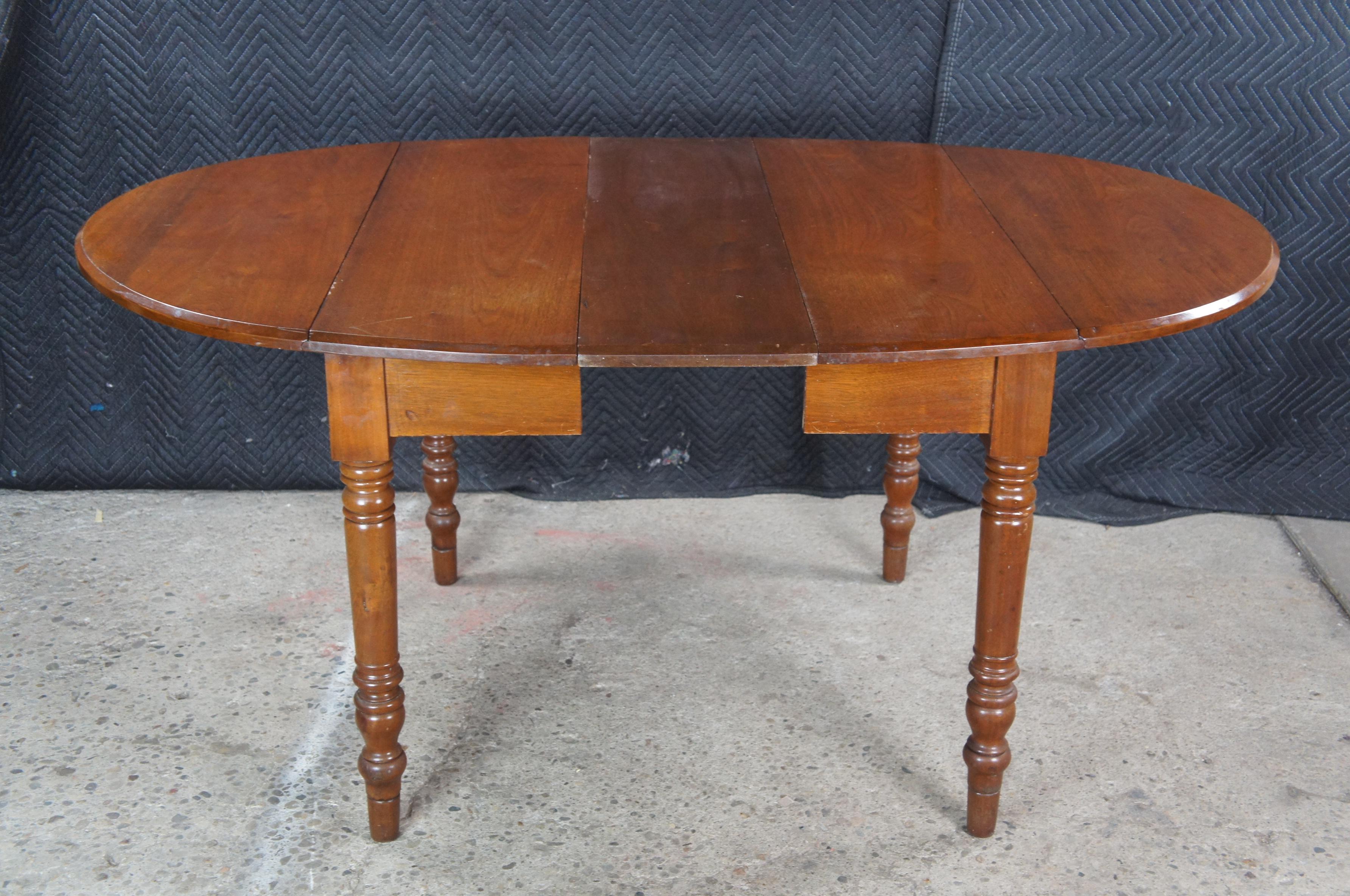 Antique American Victorian Mahogany Oval Drop Leaf Farmhouse Dining Table 65