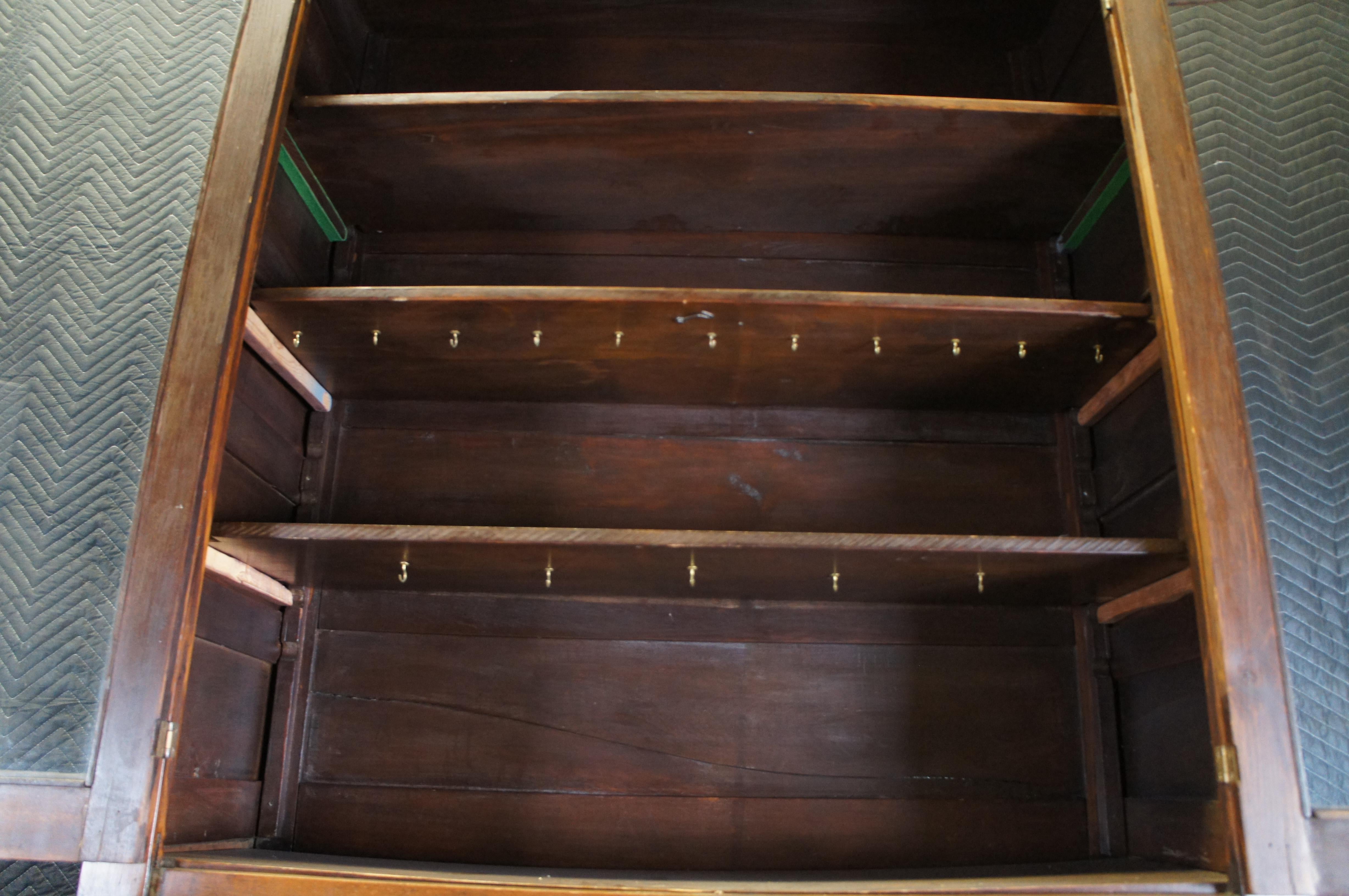 20ième siècle Antiquité américaine Victorienne Oak Stepback Hutch Display China Cabinet Bookcase 85
