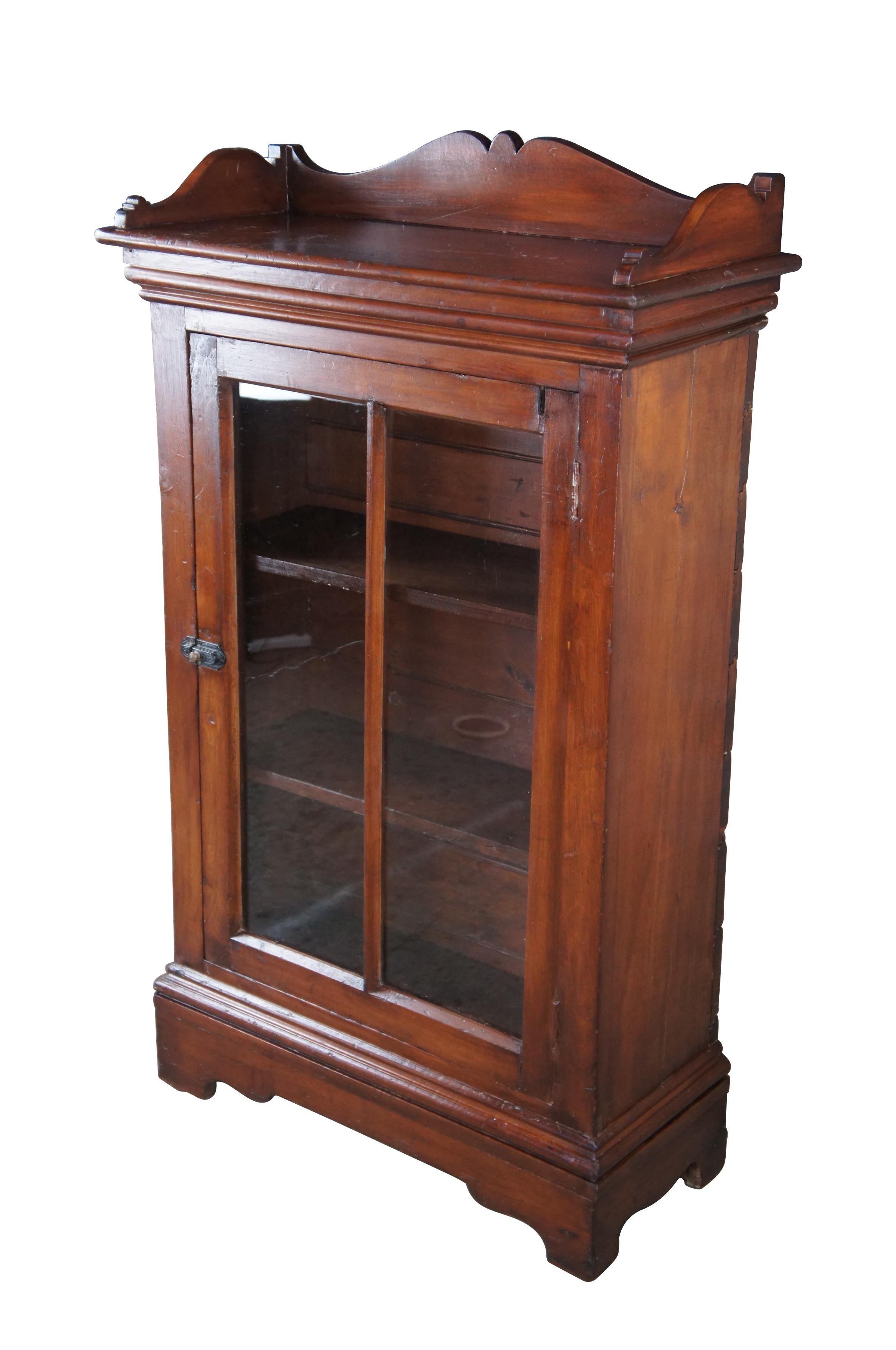 Antique American Victorian Pine Curio China Display Cabinet Bookcase Shelf 55