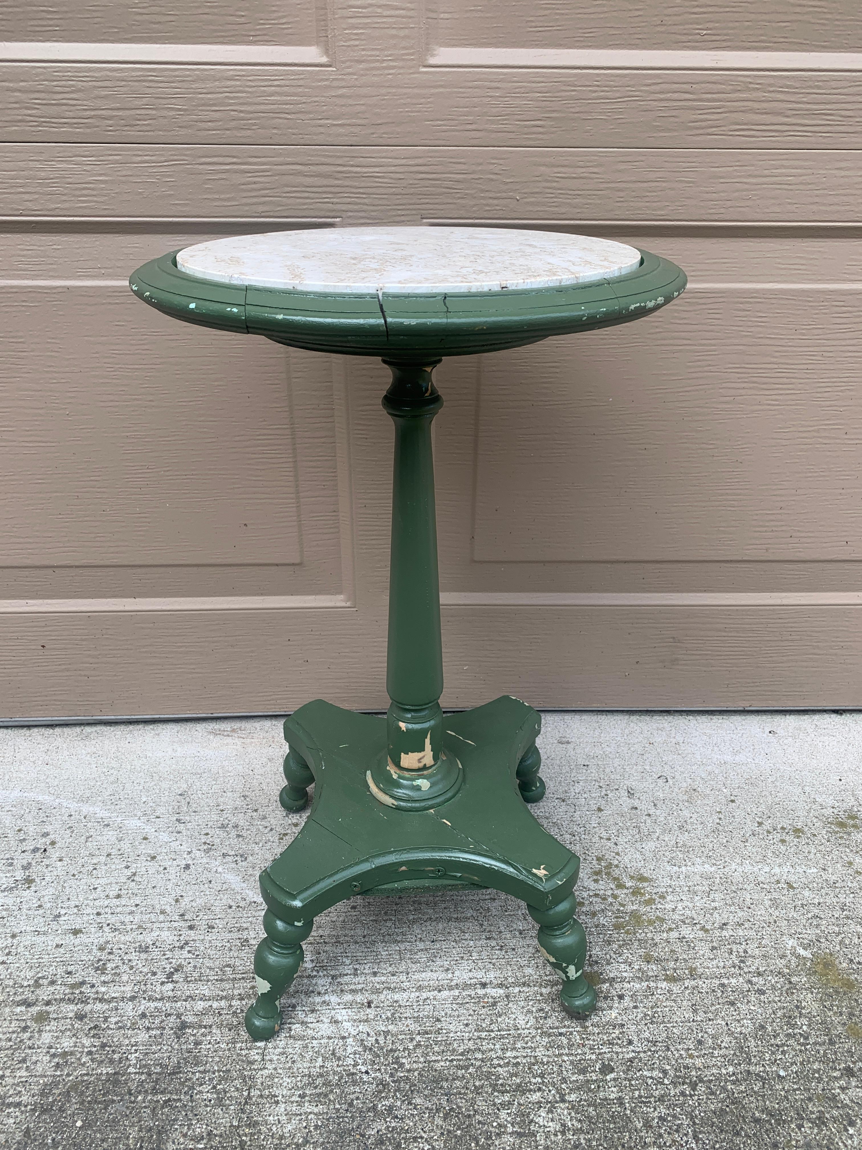 Antique American Victorian Round Marble ToP Side Table, Late 19th Century For Sale 6