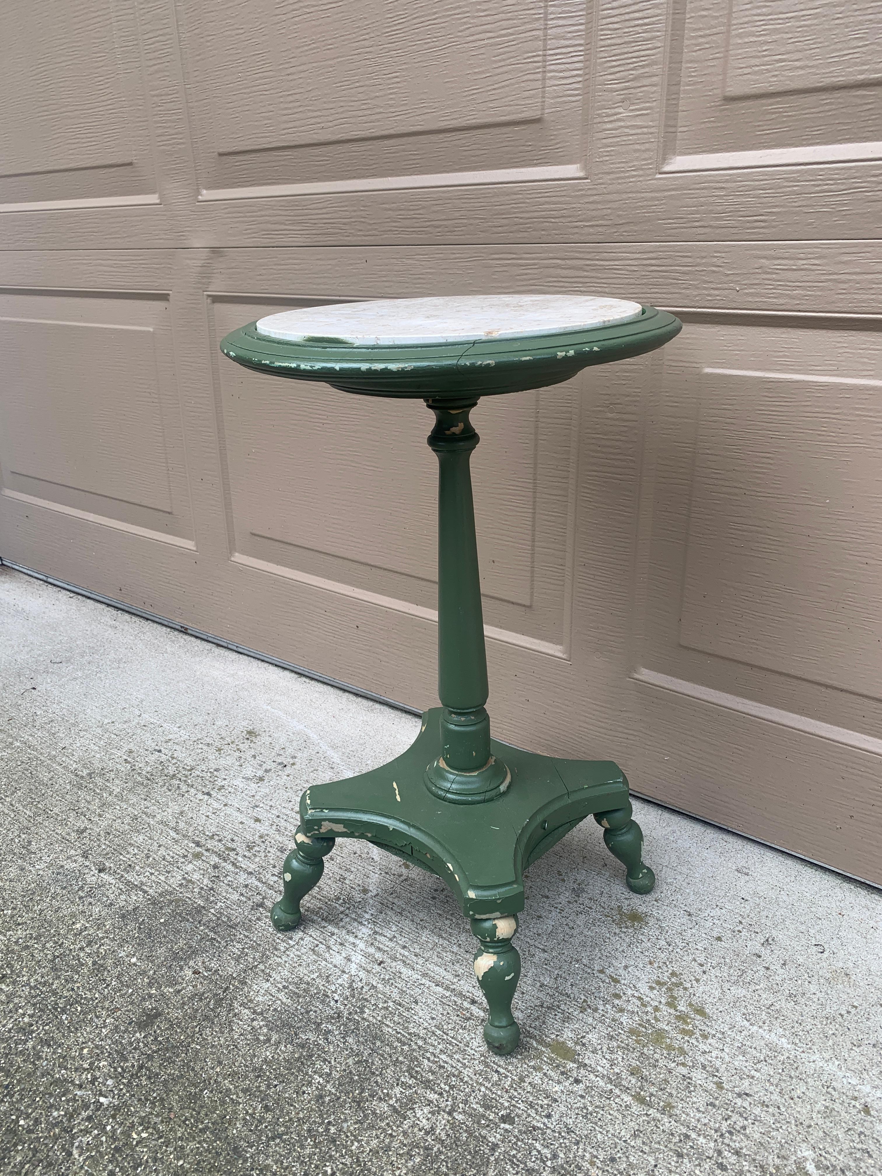 Walnut Antique American Victorian Round Marble ToP Side Table, Late 19th Century For Sale
