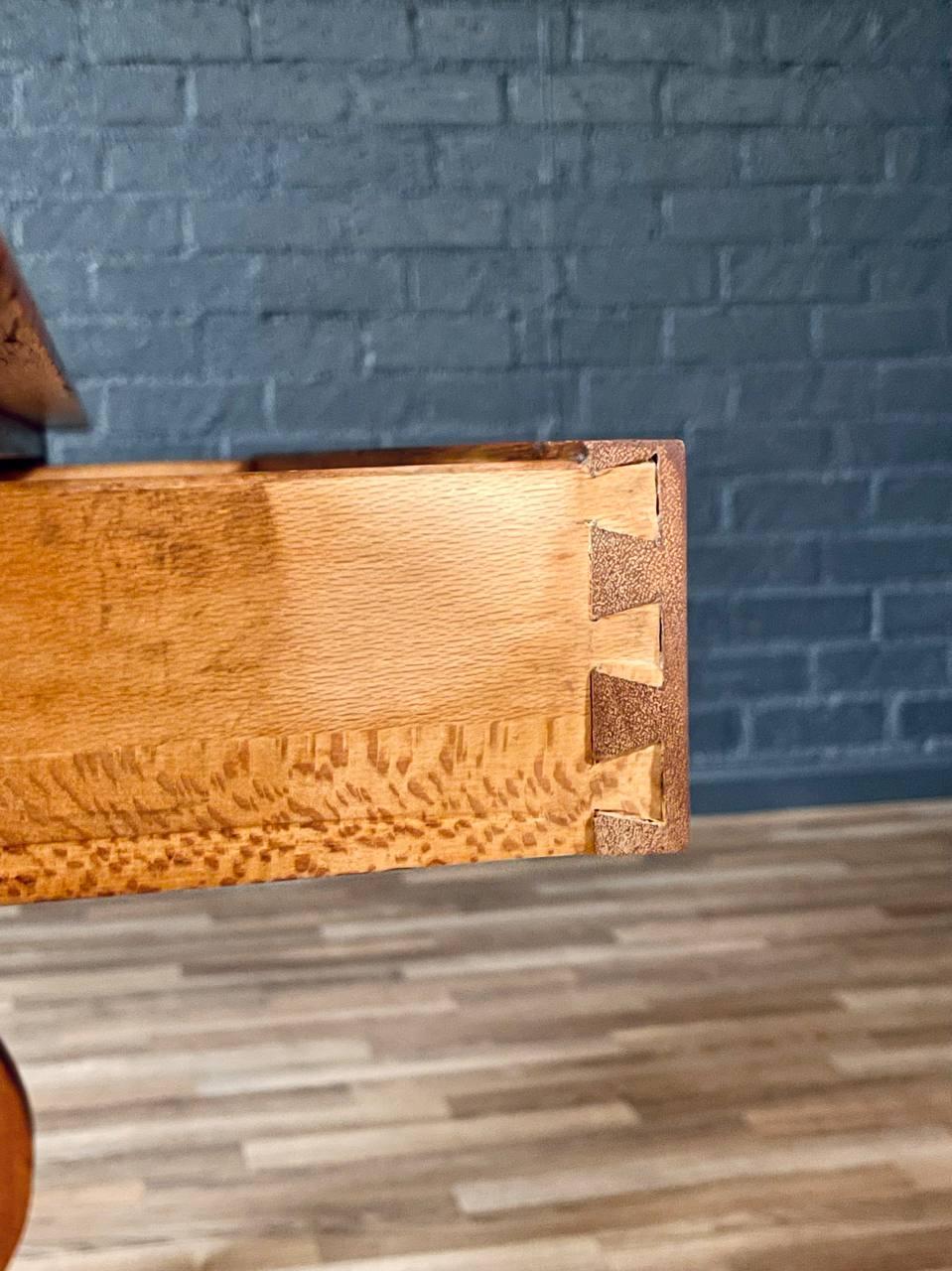 Antique American Victorian Secretary Desk w/ Drop Front For Sale 5