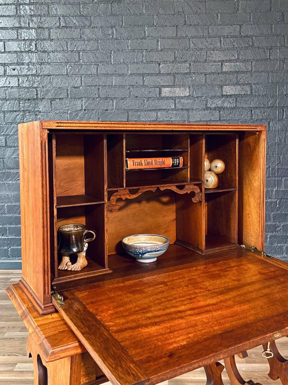 Antique American Victorian Secretary Desk w/ Drop Front For Sale 2