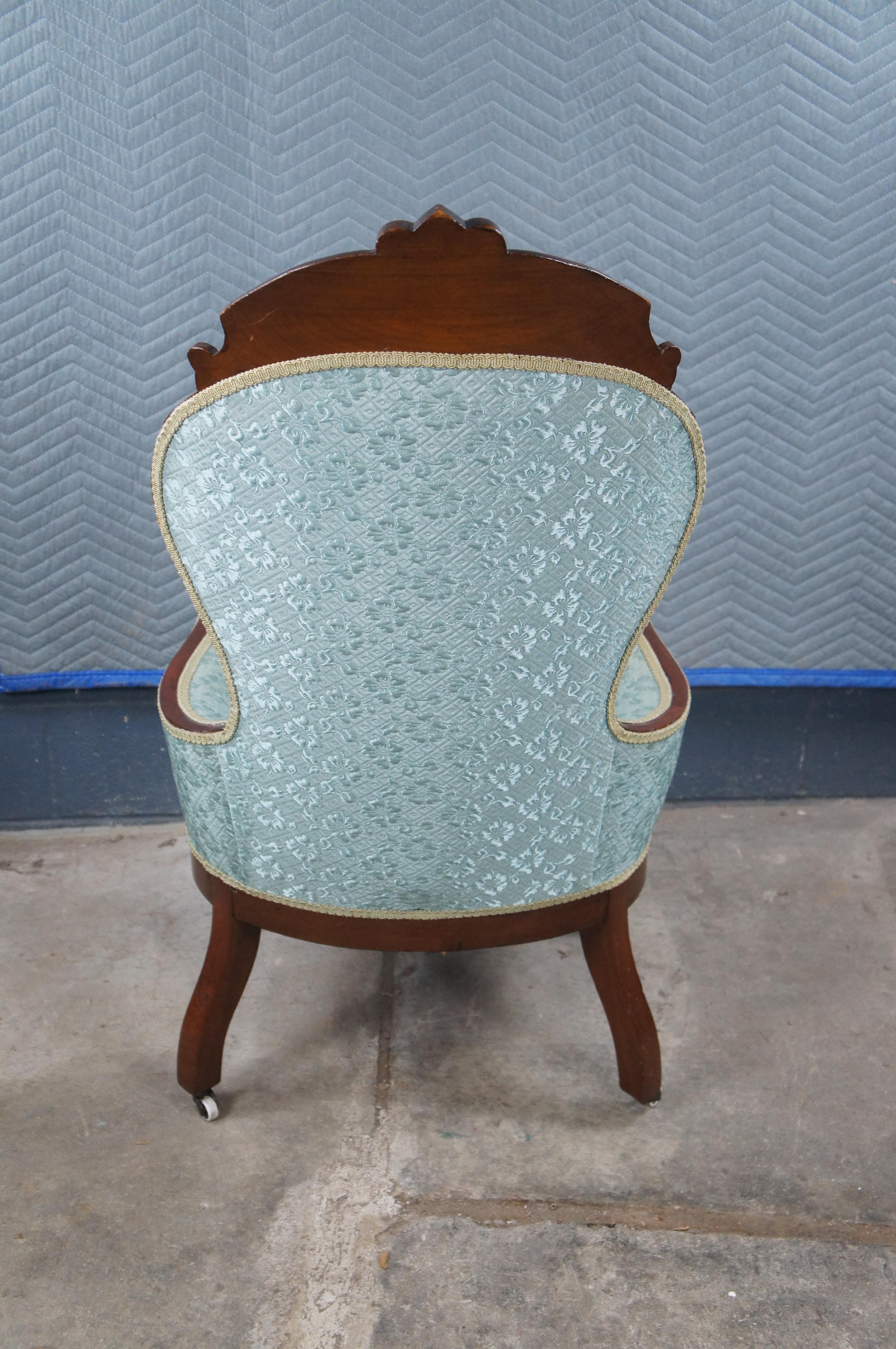 Antique American Victorian Walnut Balloon Back Library Parlor Armchair For Sale 7