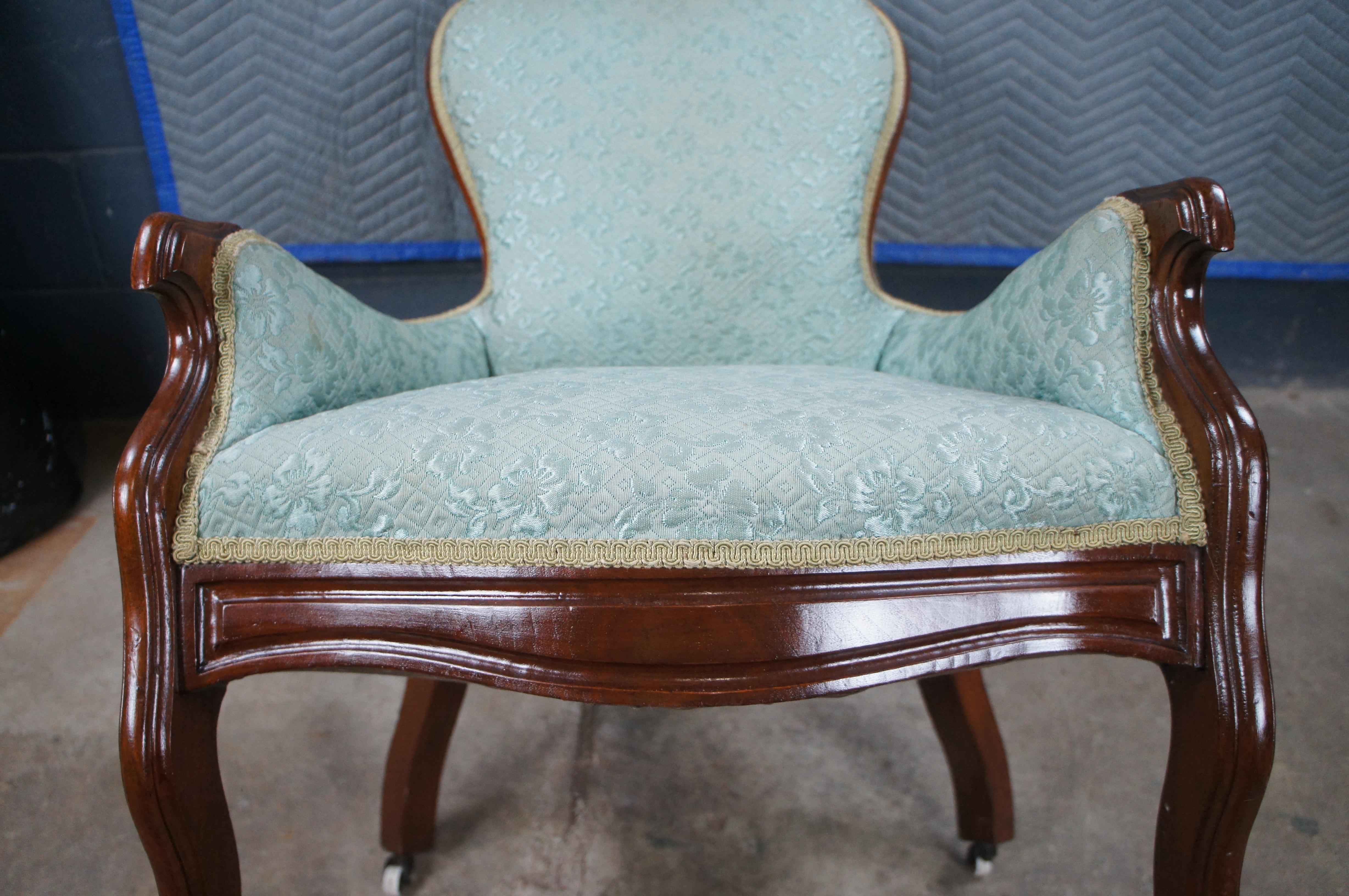 Antique American Victorian Walnut Balloon Back Library Parlor Armchair For Sale 10