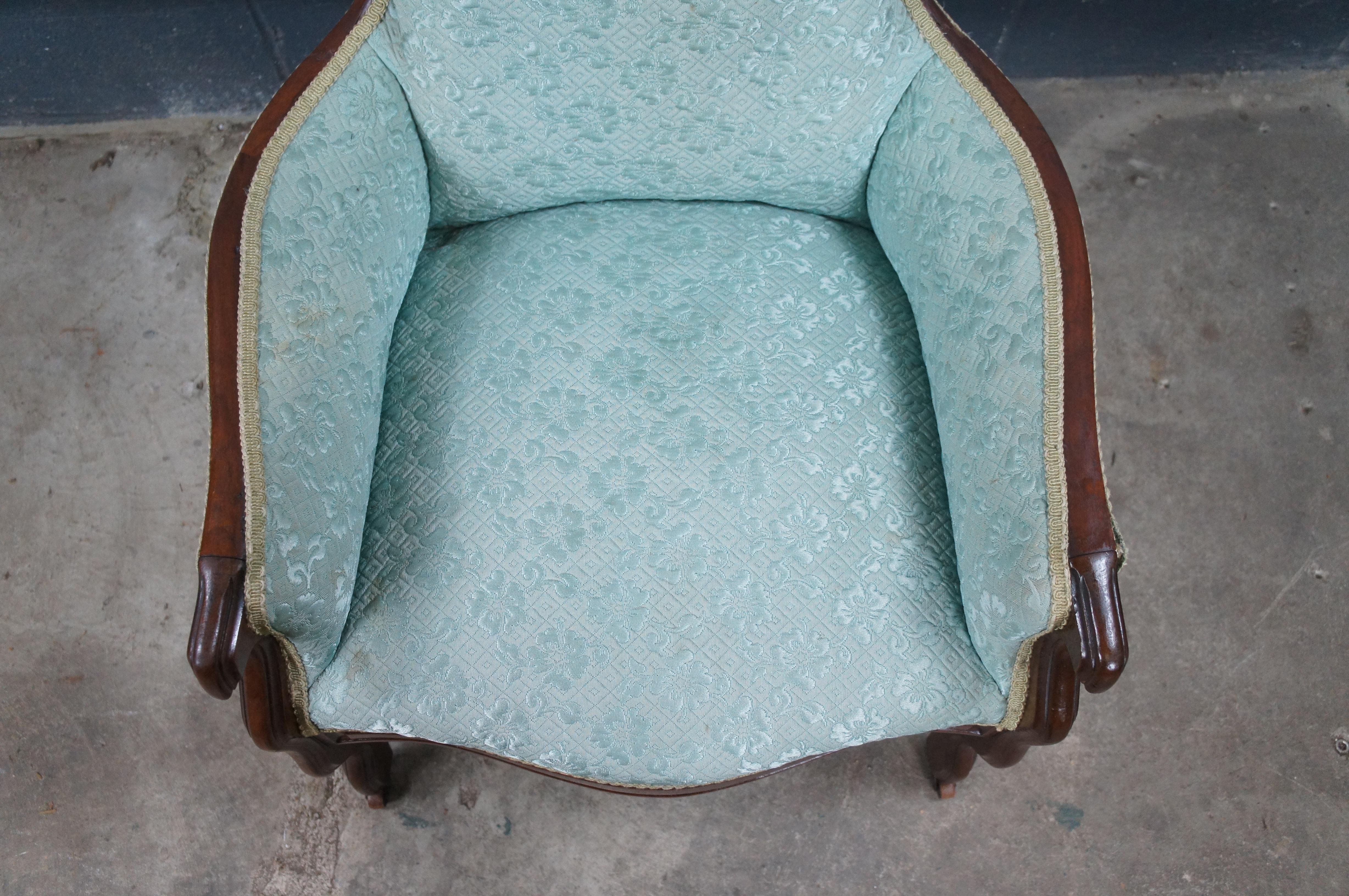Antique American Victorian Walnut Balloon Back Library Parlor Armchair For Sale 1