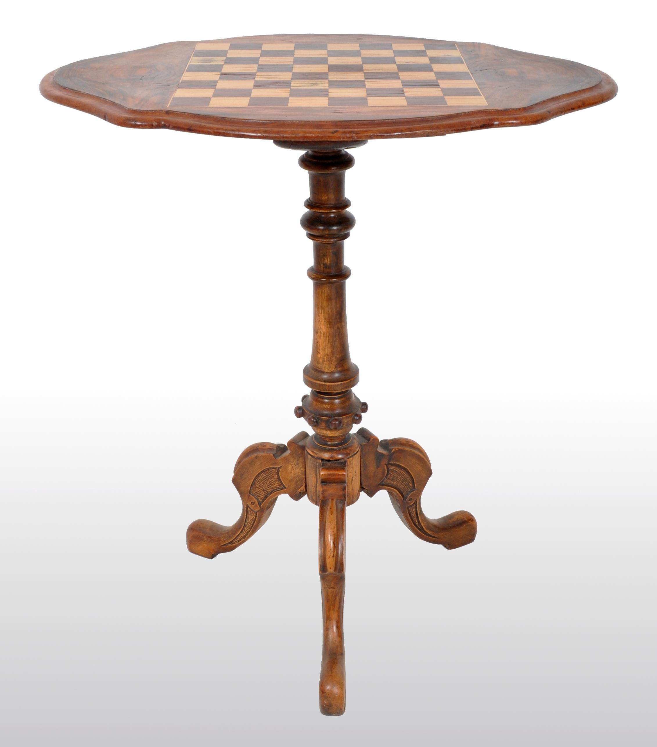Antique American Victorian Walnut Tripod Games / Chess Table, circa 1870 1