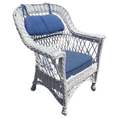 Antique American Victorian White Wicker Rattan Sunroom Lounge Arm Chair