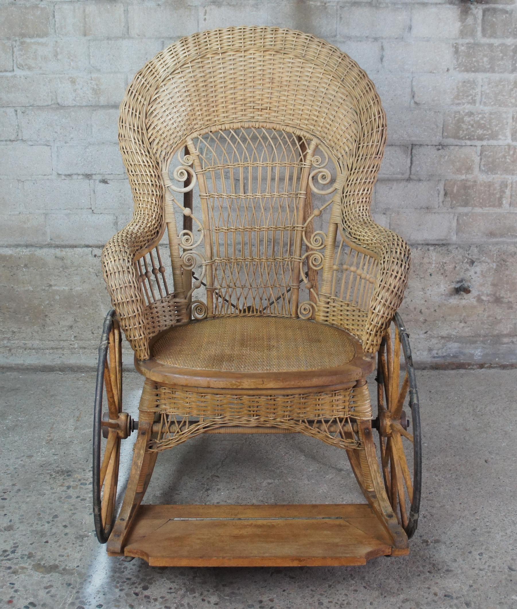 Antique American Victorian Wicker Boardwalk Wheelchair Chair Medical Carriage  5