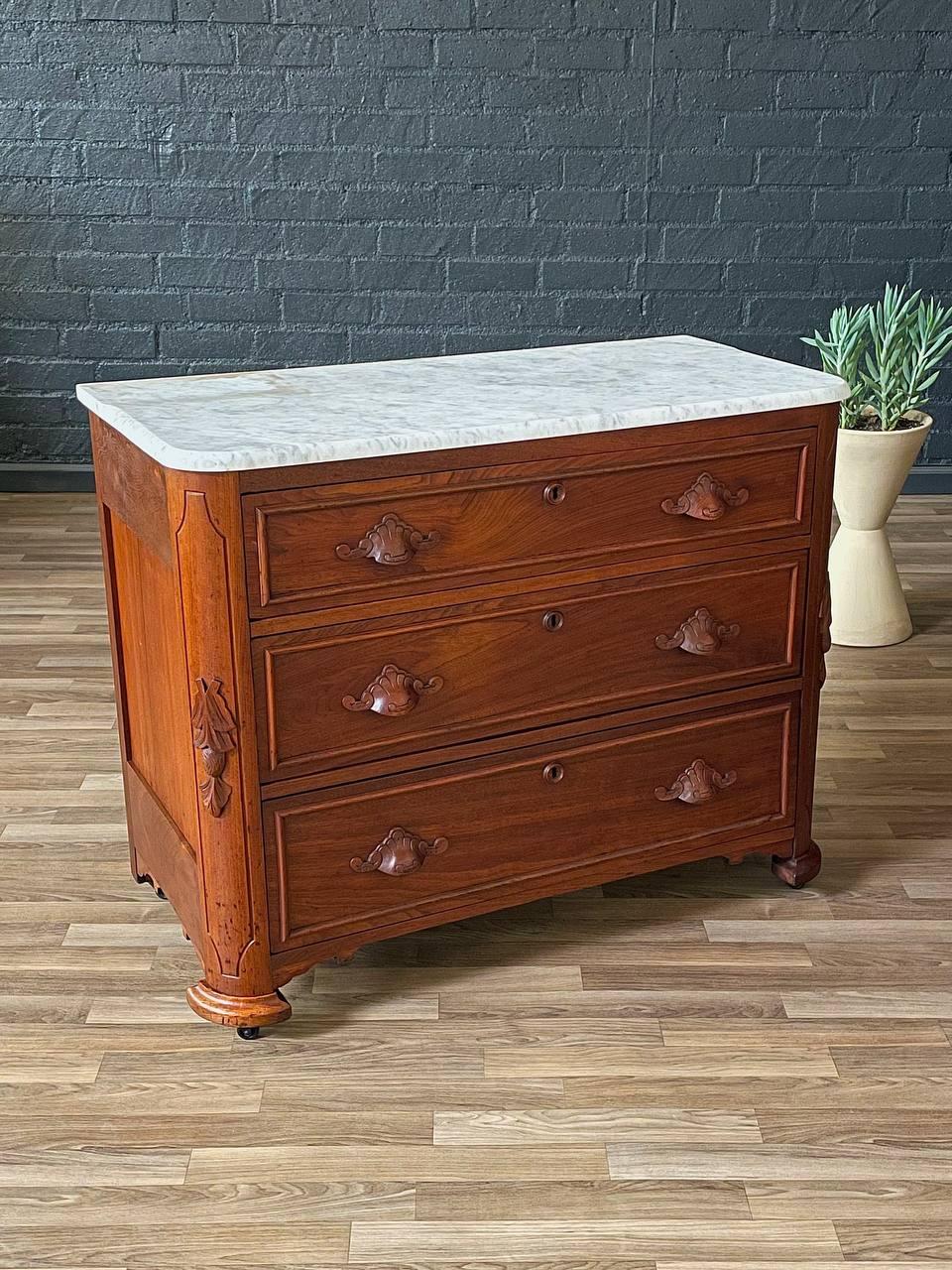 Materials: Walnut, Original Marble, Casters