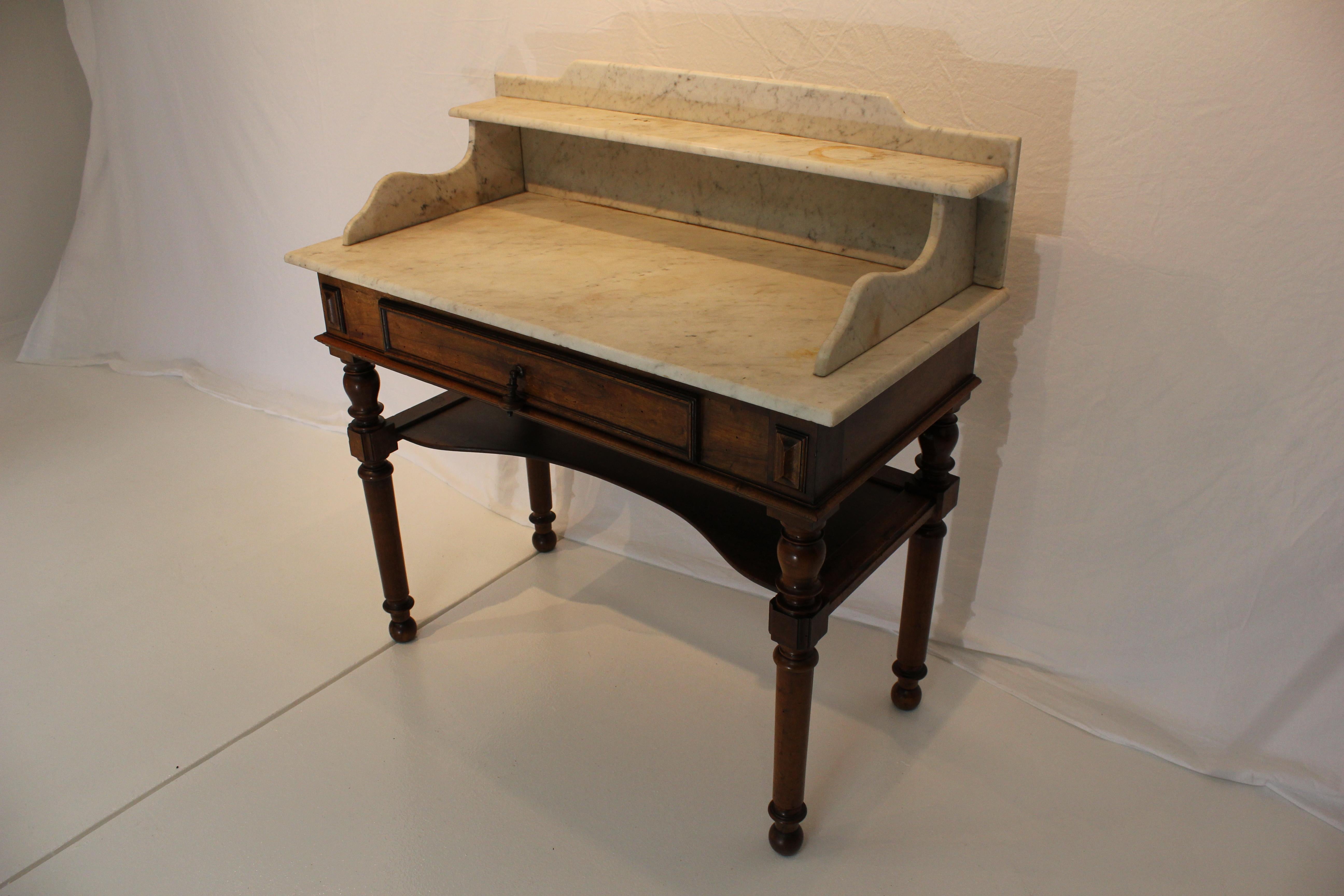 Antique American Walnut & White Marble Top Wash Stand Late 19th Century For Sale 5