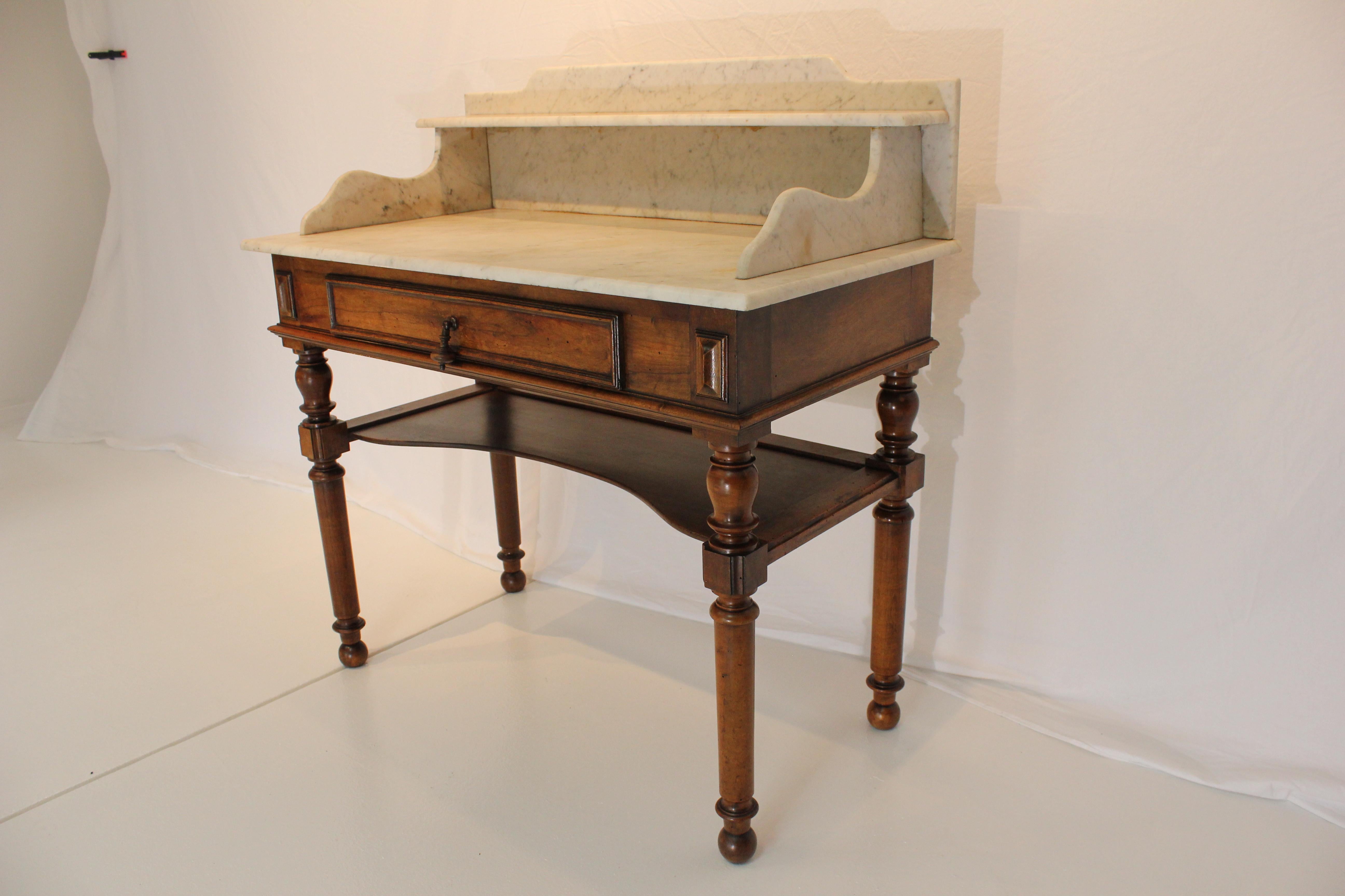 Antique American Walnut & White Marble Top Wash Stand Late 19th Century For Sale 6