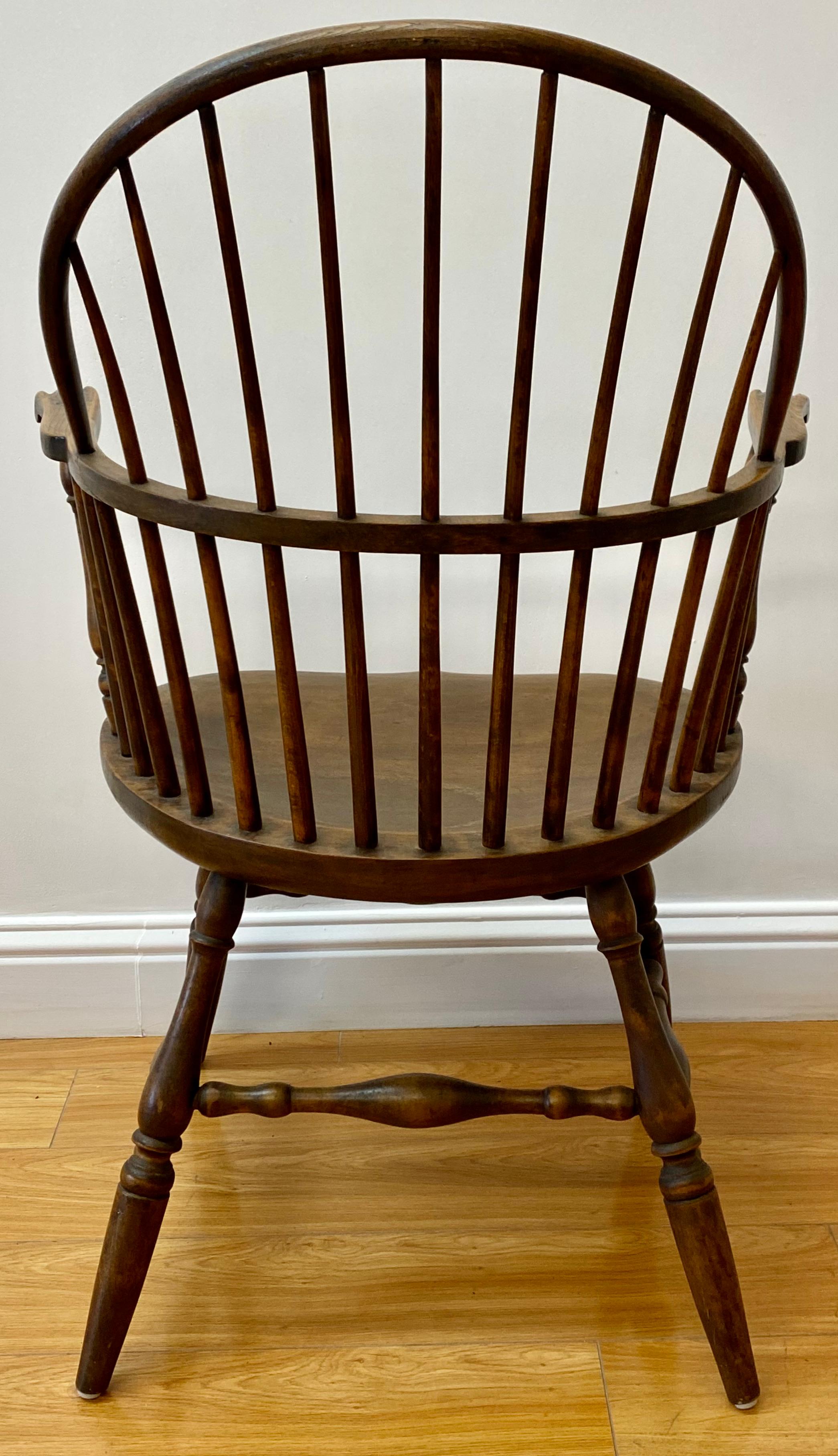 Antique American Walnut Windsor Armchair, Early 20th Century 3