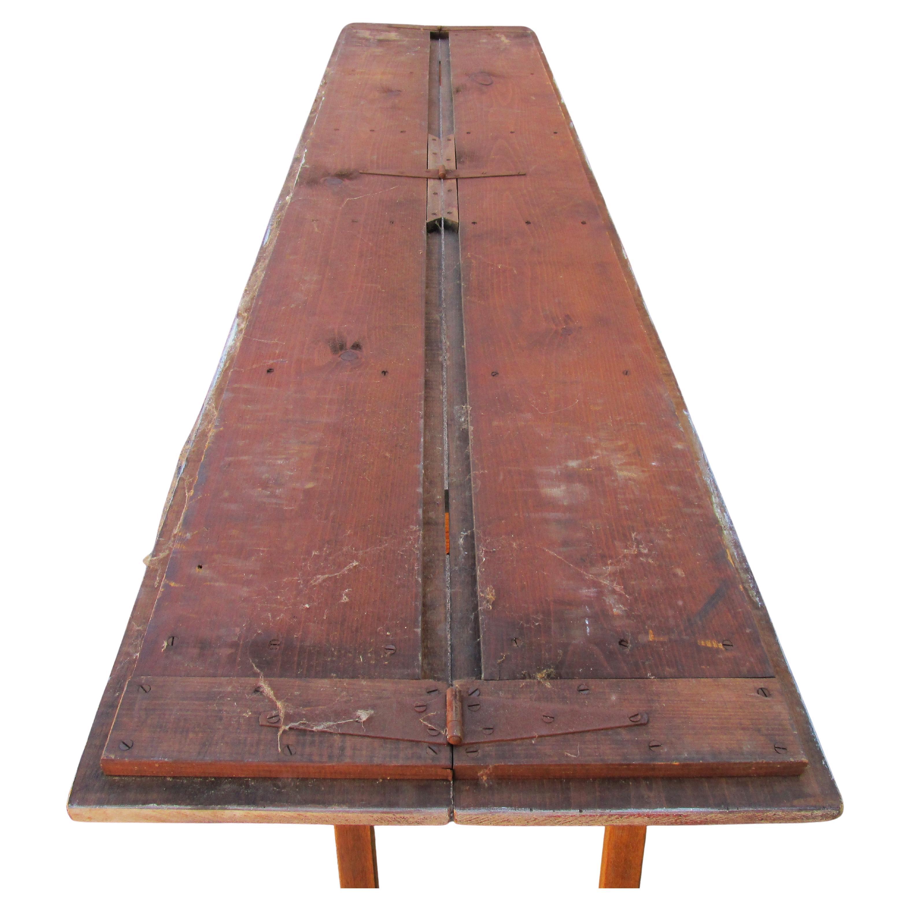 Ancienne table de ferme américaine en Wood Grange, Circa 1900 en vente 1