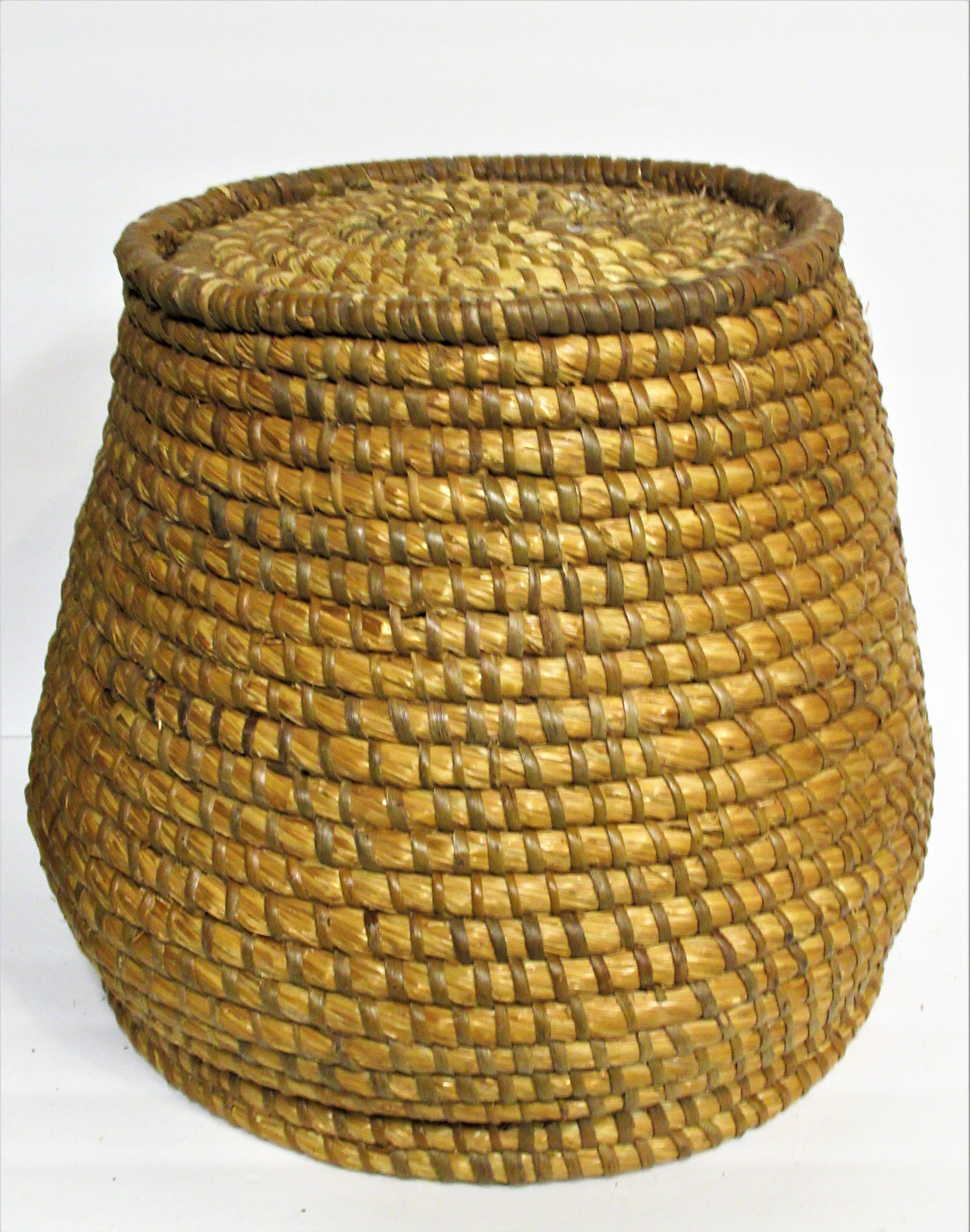 Antique Americana Pennsylvania Rye Straw Lidded Basket 10