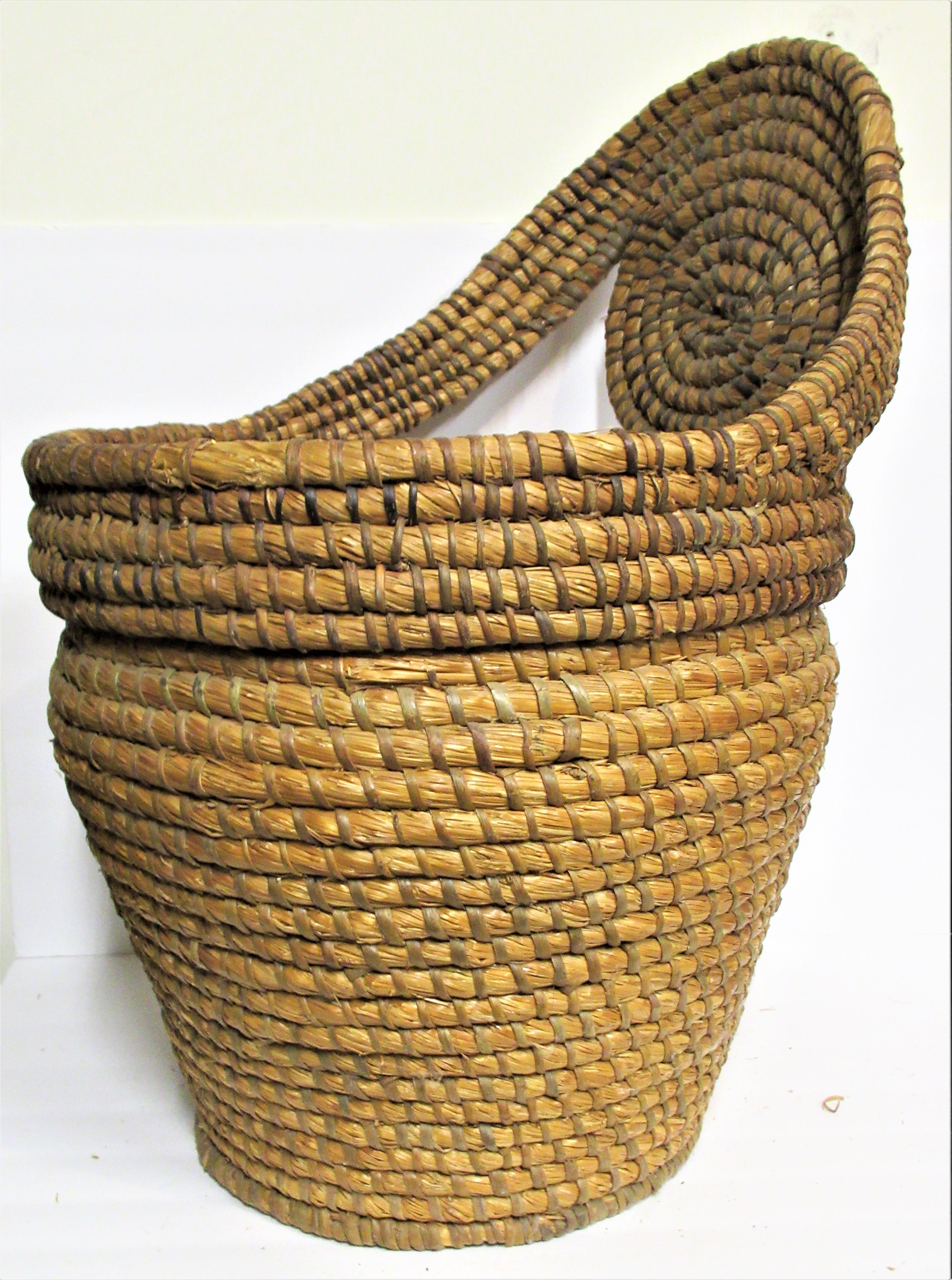 Antique Americana Pennsylvania Rye Straw Lidded Basket 1