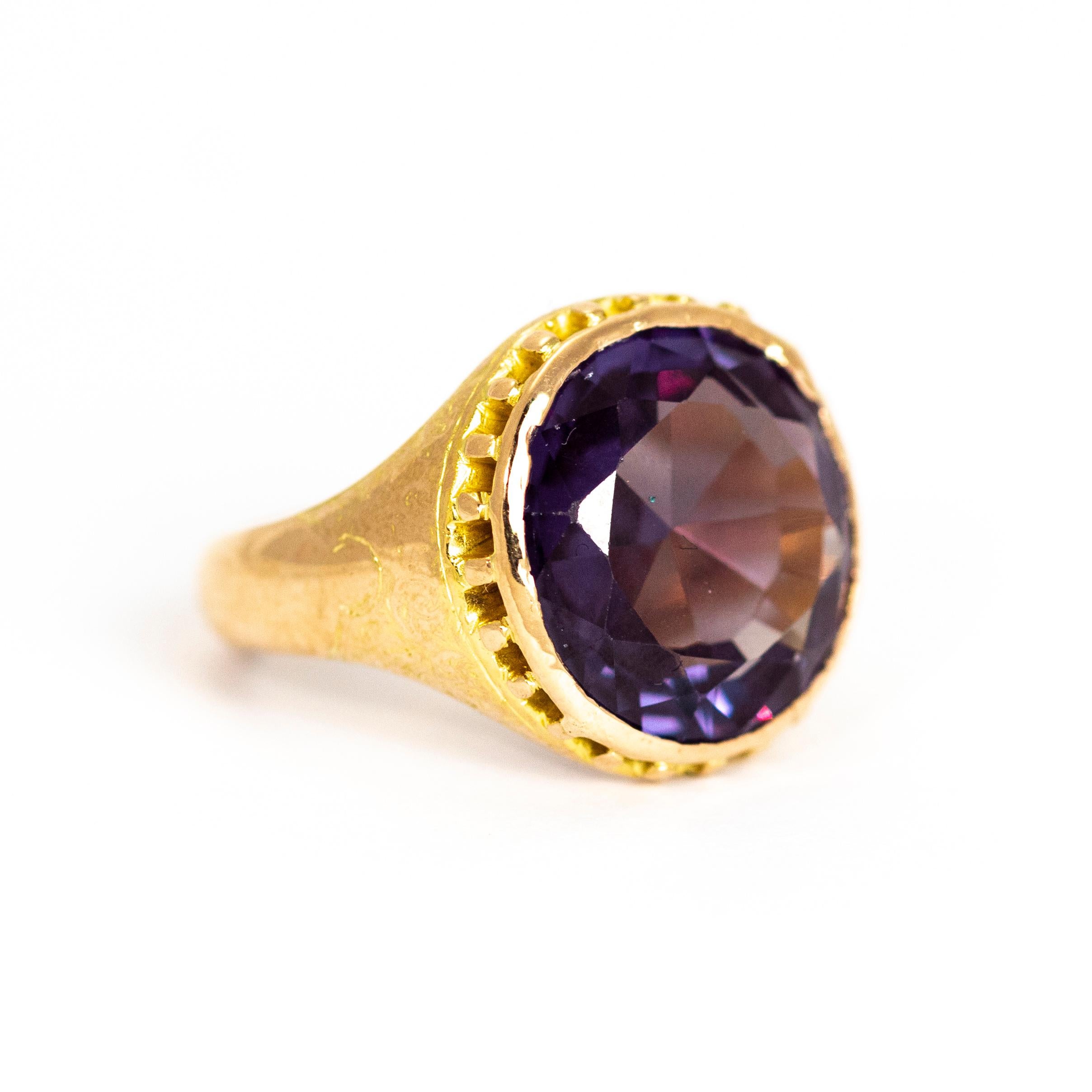 Antique Amethyst 15 Carat Gold Signet Ring In Good Condition In Chipping Campden, GB