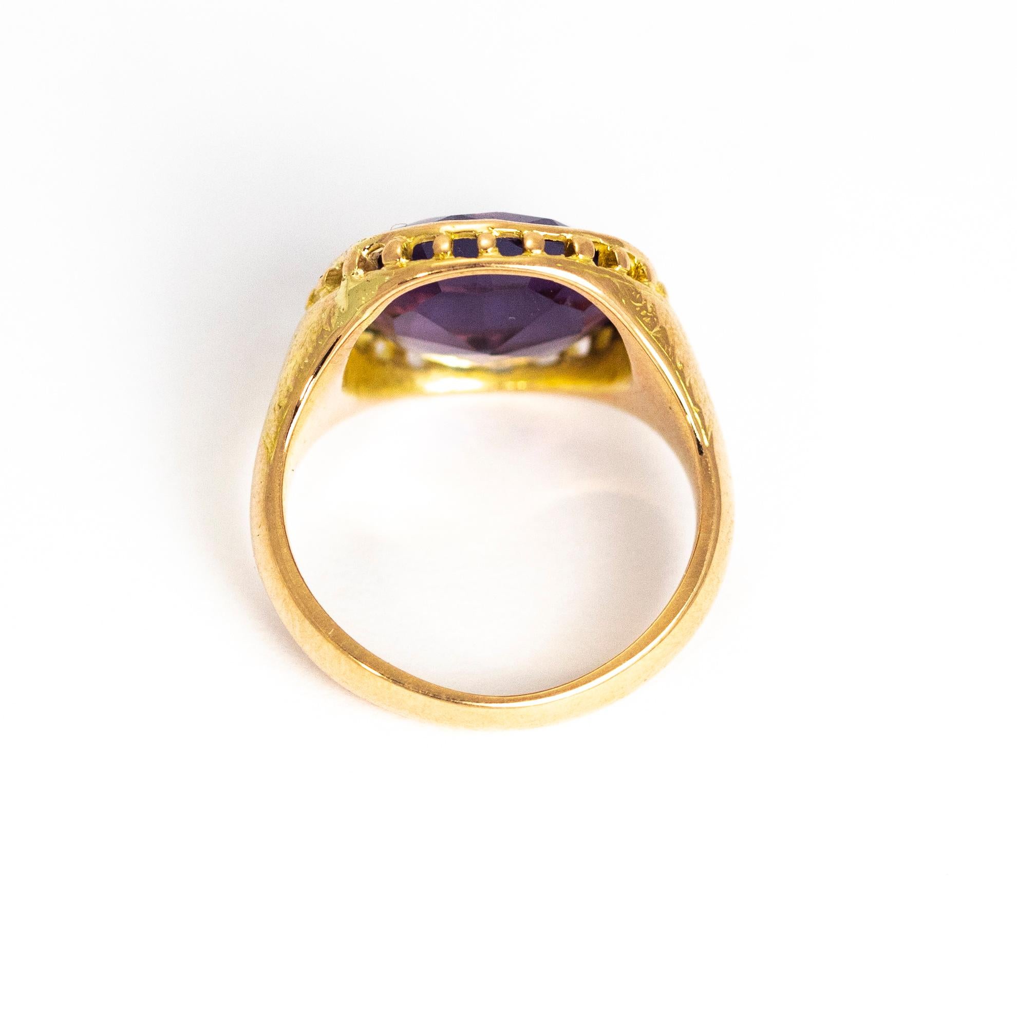 Women's or Men's Antique Amethyst 15 Carat Gold Signet Ring