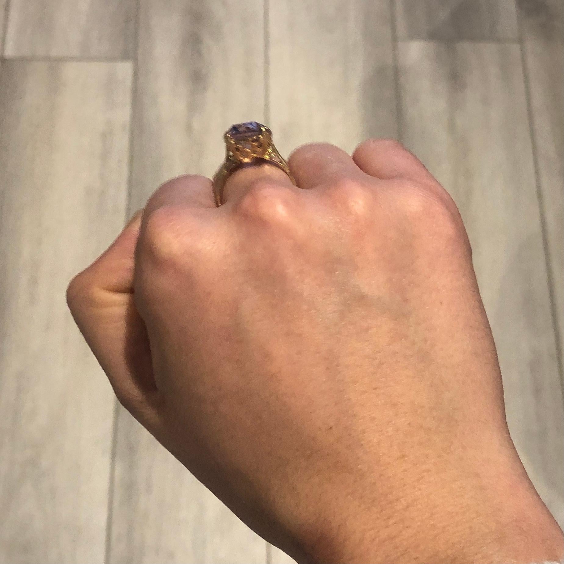 Antique Amethyst 9 Carat Gold Cocktail Ring In Good Condition In Chipping Campden, GB