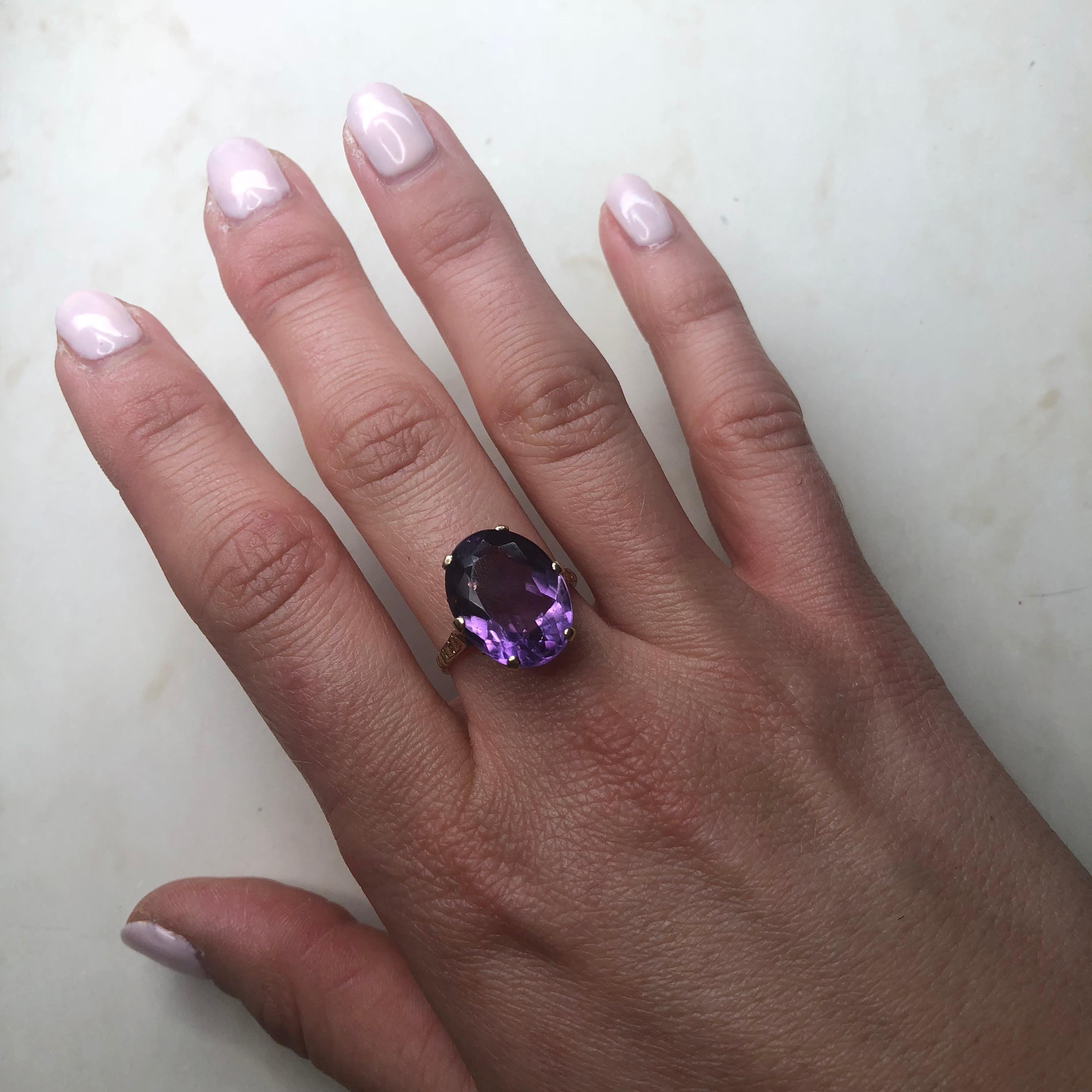 Antique Amethyst and 9 Carat Gold Cocktail Ring 1