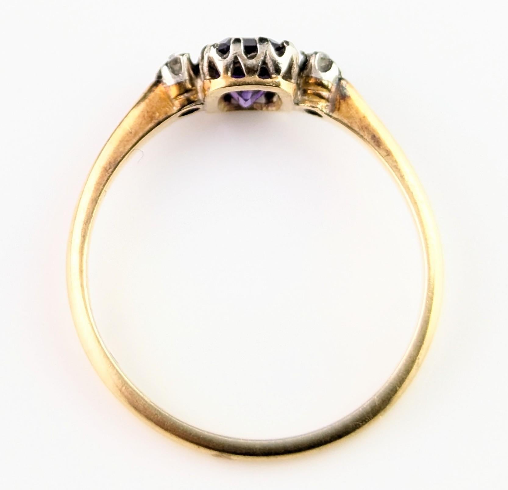 Antique Amethyst and Diamond ring, 18k yellow gold, three stone For Sale 10