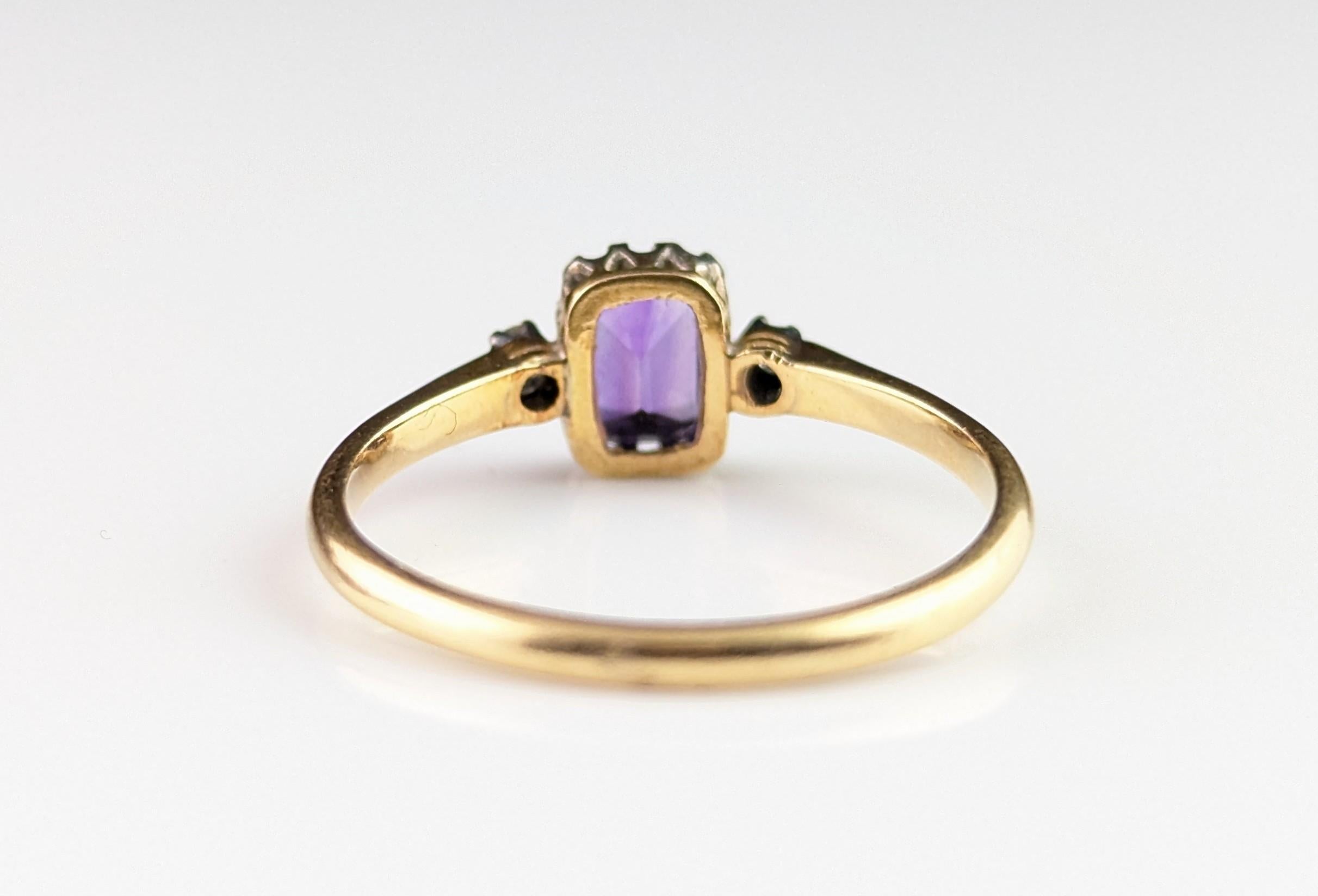 Antique Amethyst and Diamond ring, 18k yellow gold, three stone For Sale 12