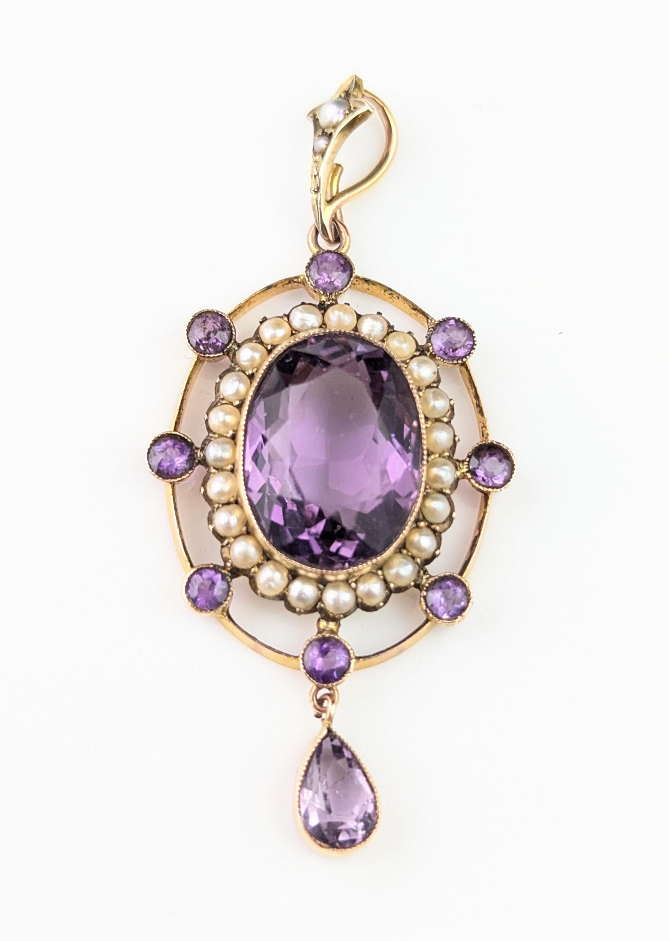 Pendentif antique en améthyste et perle, or jaune 9k en vente 9