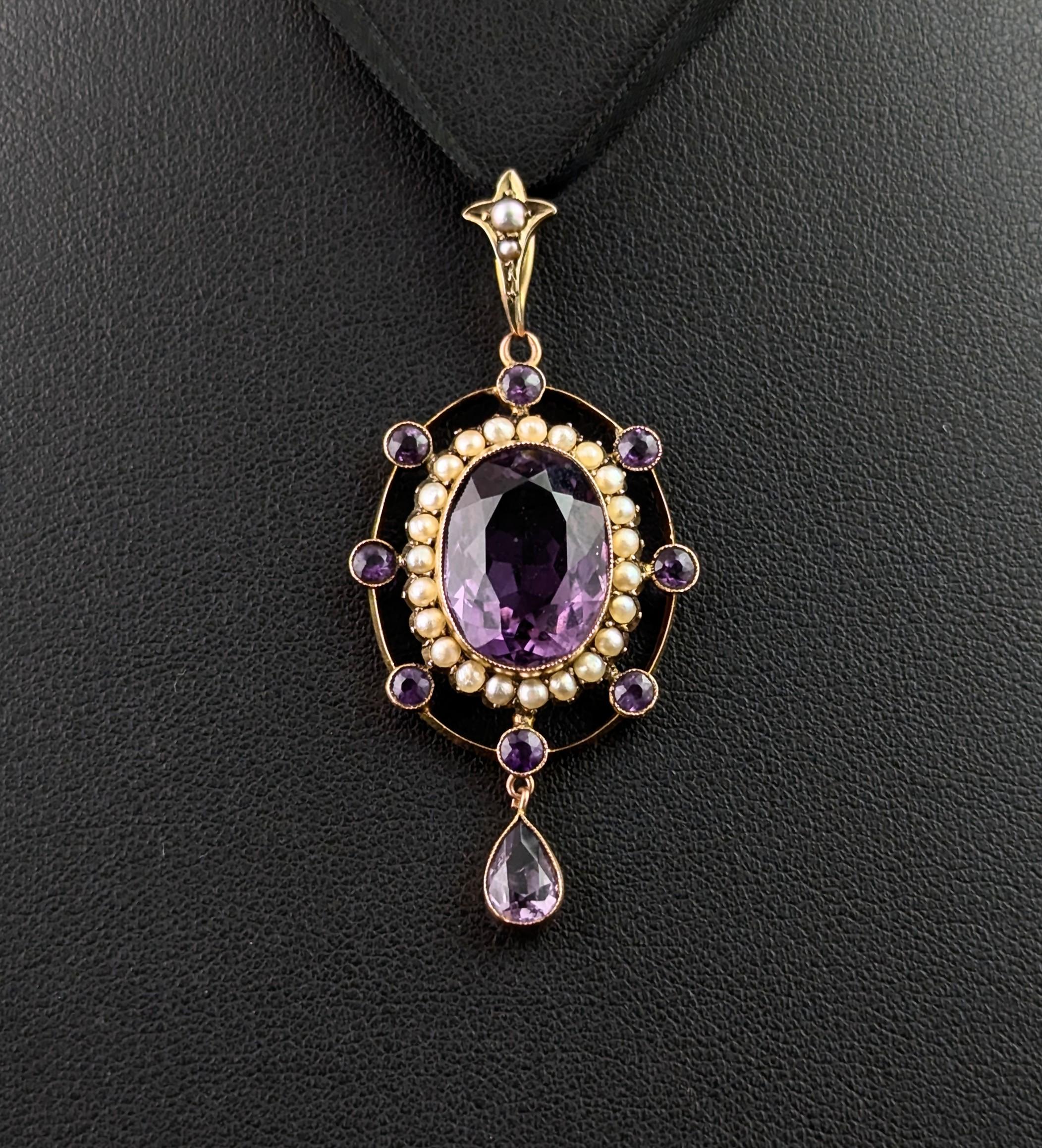 Pendentif antique en améthyste et perle, or jaune 9k Pour femmes en vente