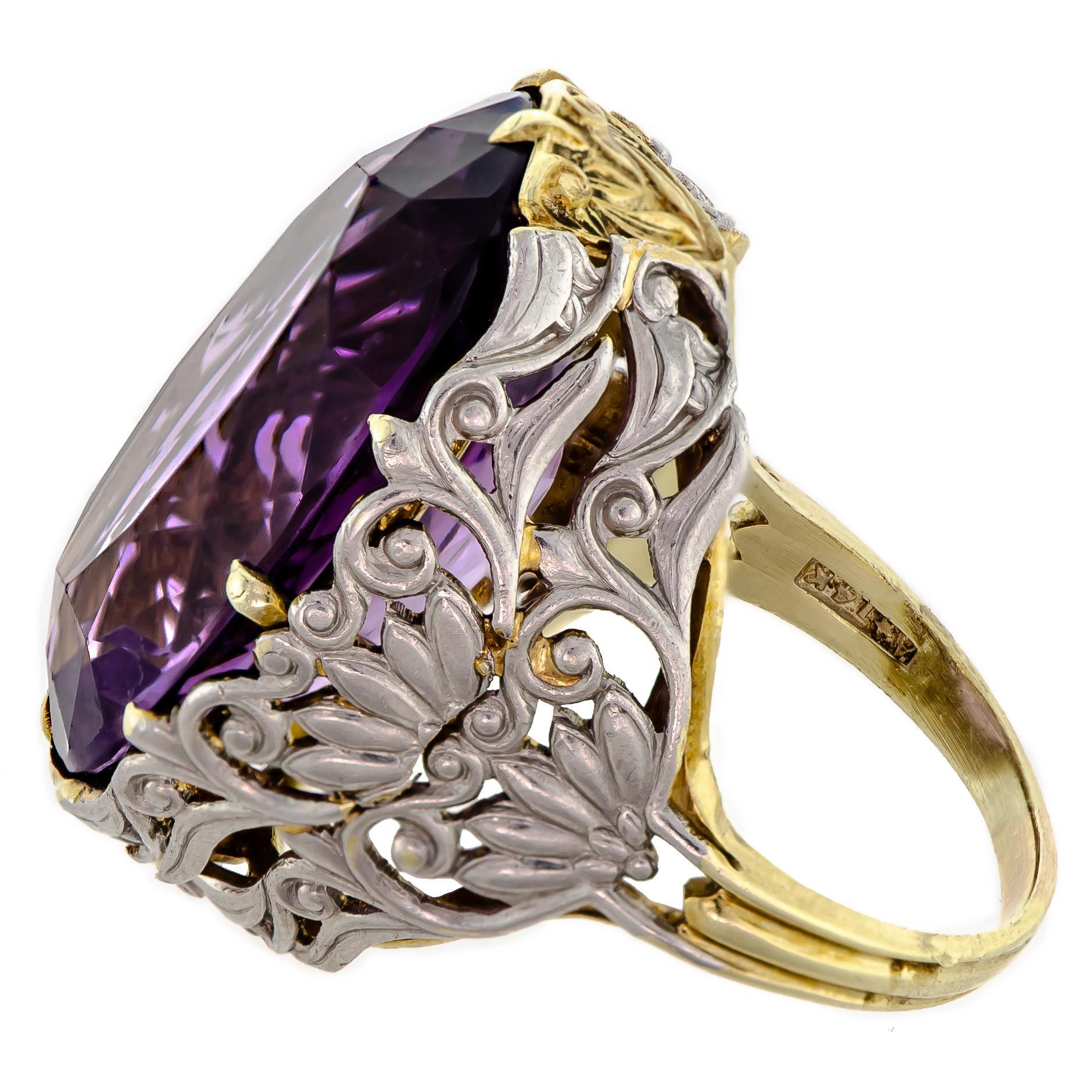 Oval Cut Antique Amethyst and Two-Colored 14KT Gold Ring For Sale